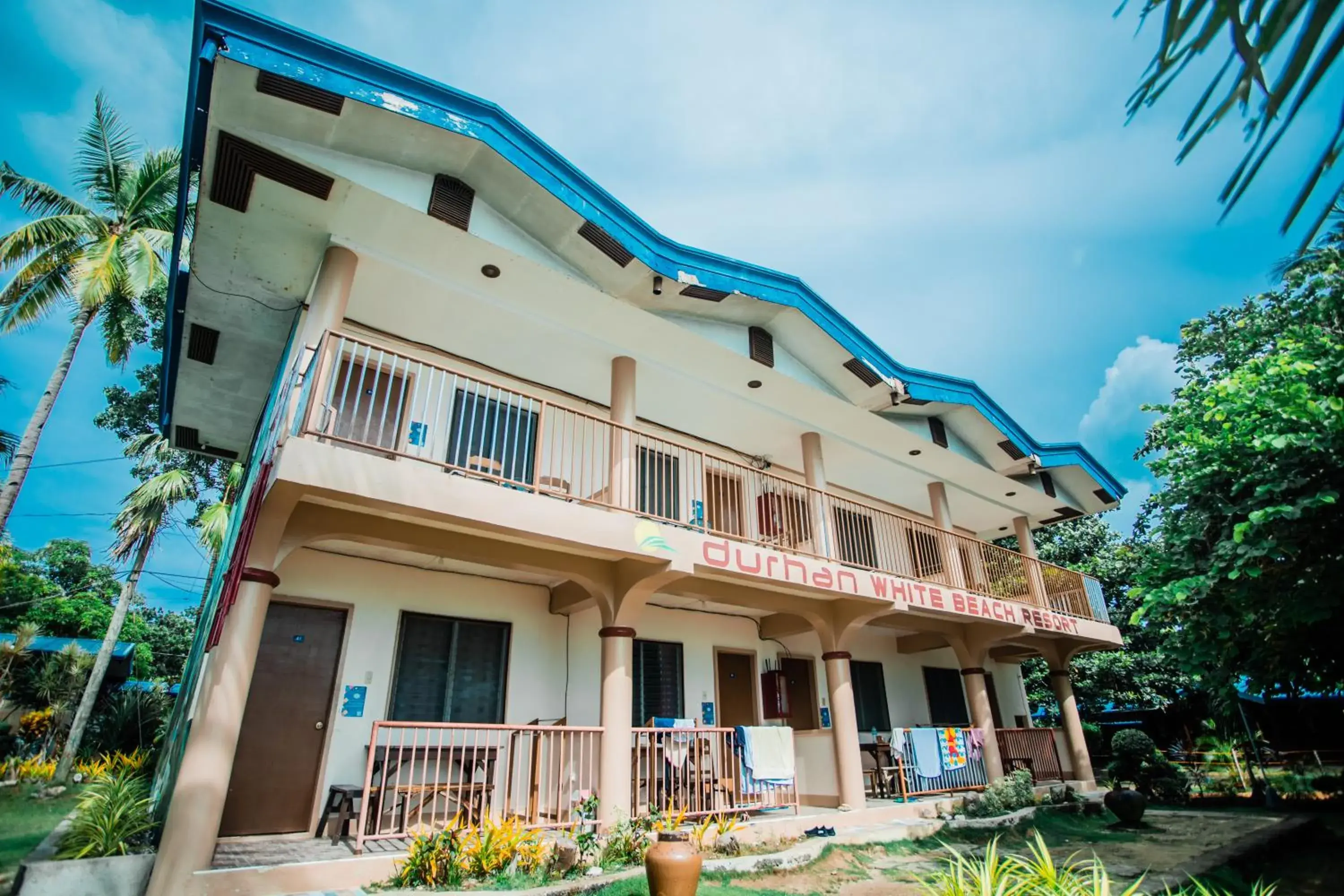 Property building in Durhan White Beach Resort powered by Cocotel Property building in Durhan White Beach Resort powered by Cocotel