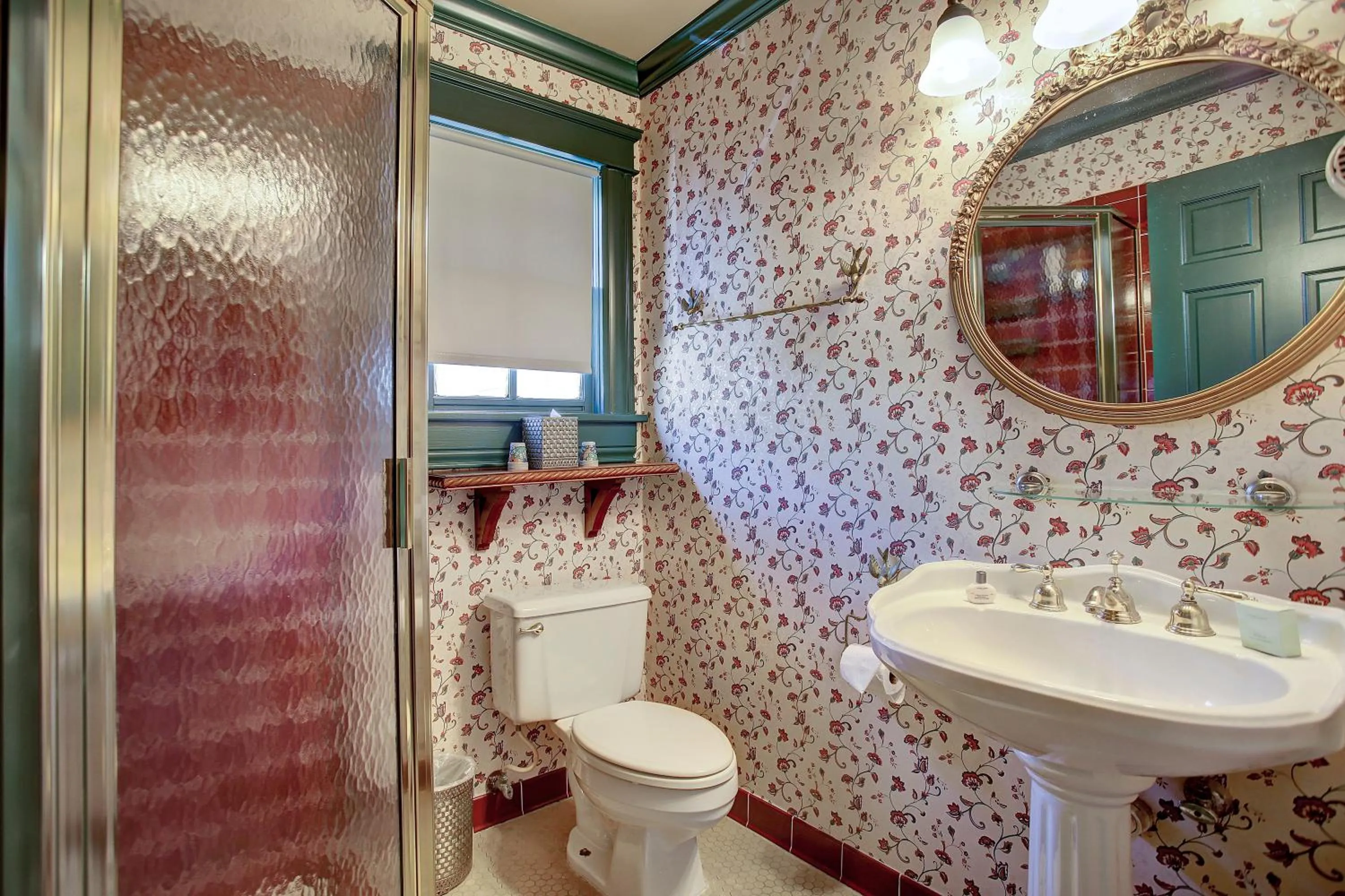 Sara's Inn on the Boulevard