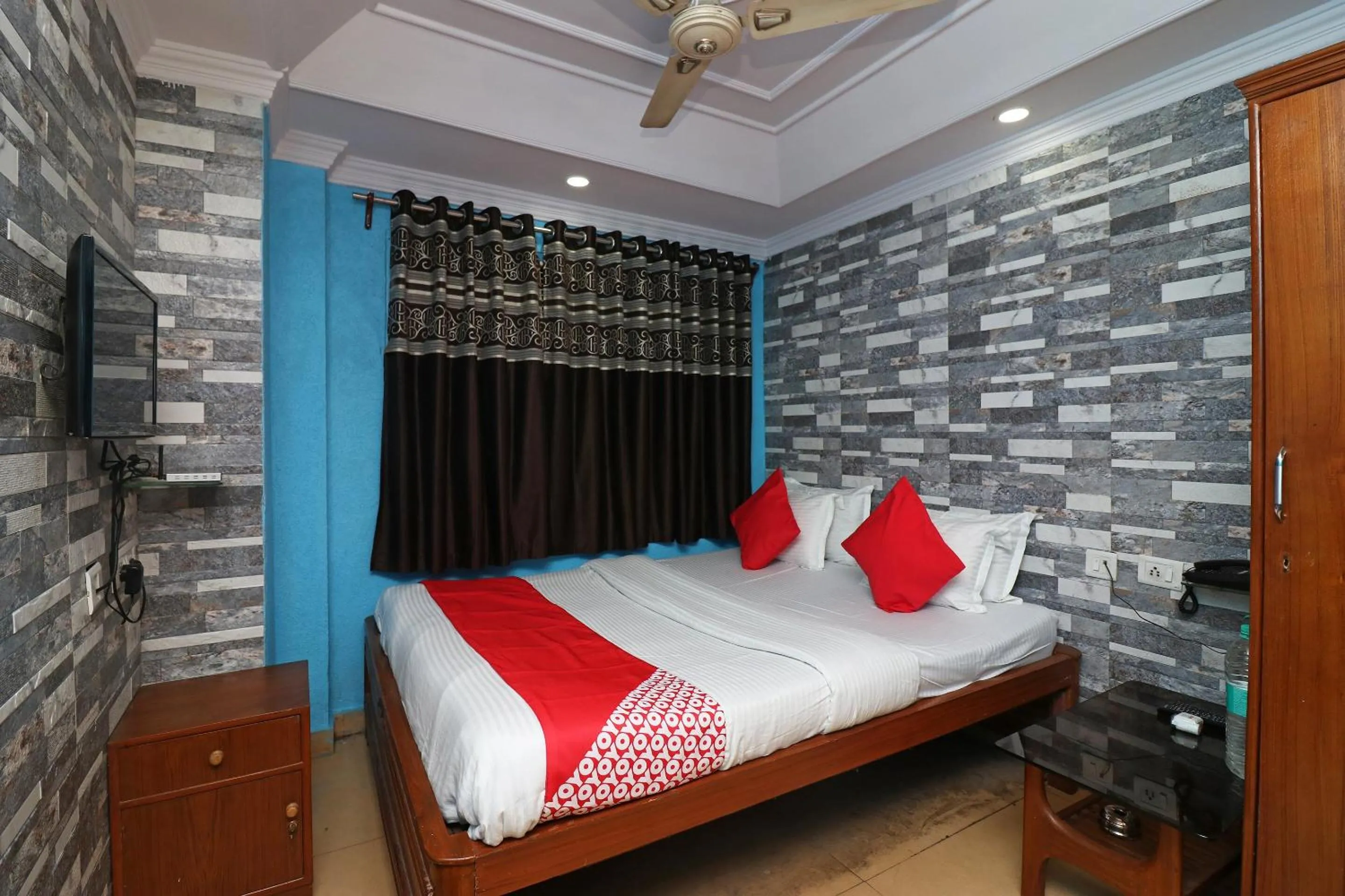 Bedroom, Bed in Hotel O A G Residency & Son