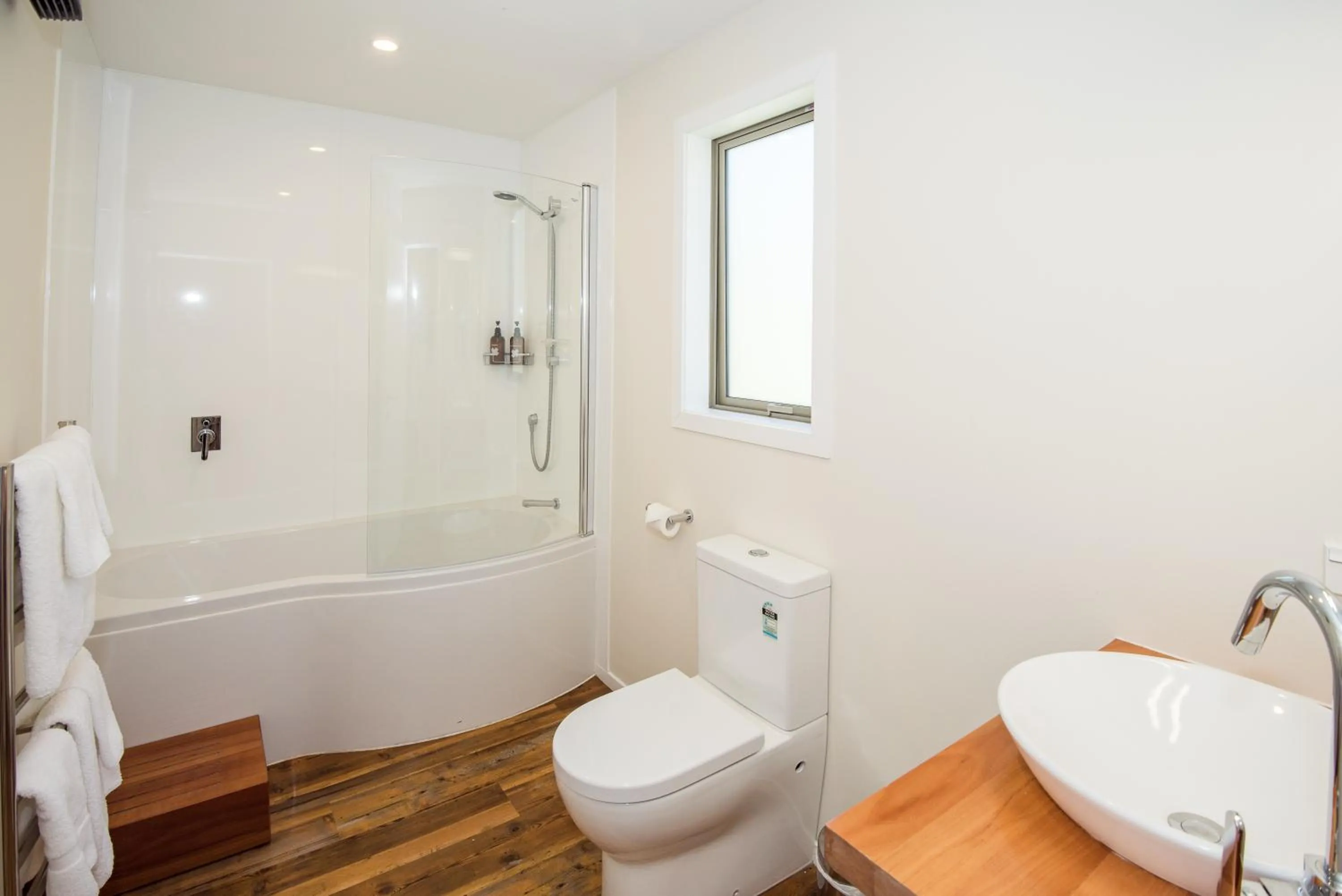 Bathroom in Cottages at Kinross