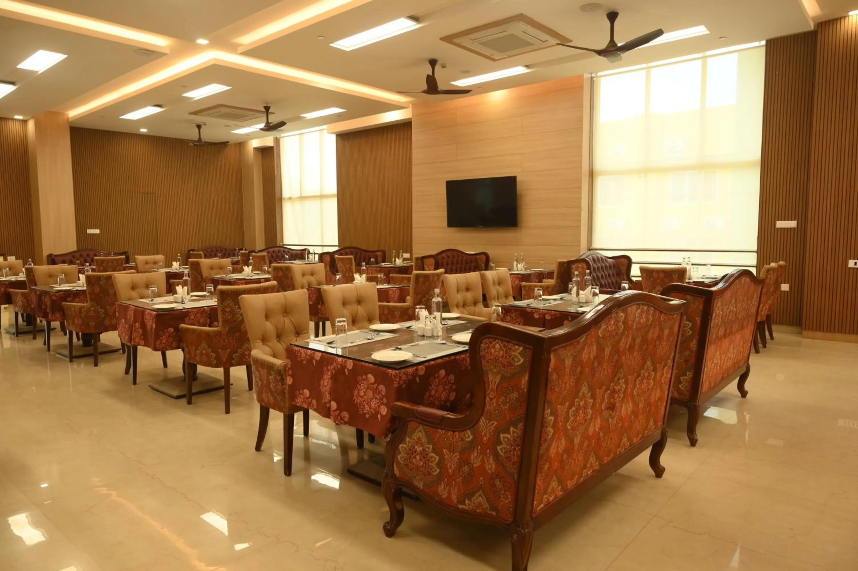 Restaurant/places to eat in Mayfair World Cup Village