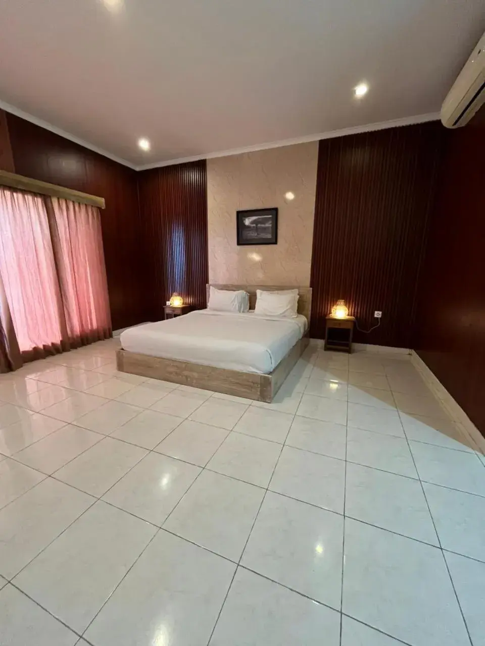 Deluxe Double Room with Balcony and Sea View in Azona Greens Uluwatu Deluxe Double Room with Balcony and Sea View in Azona Greens Uluwatu