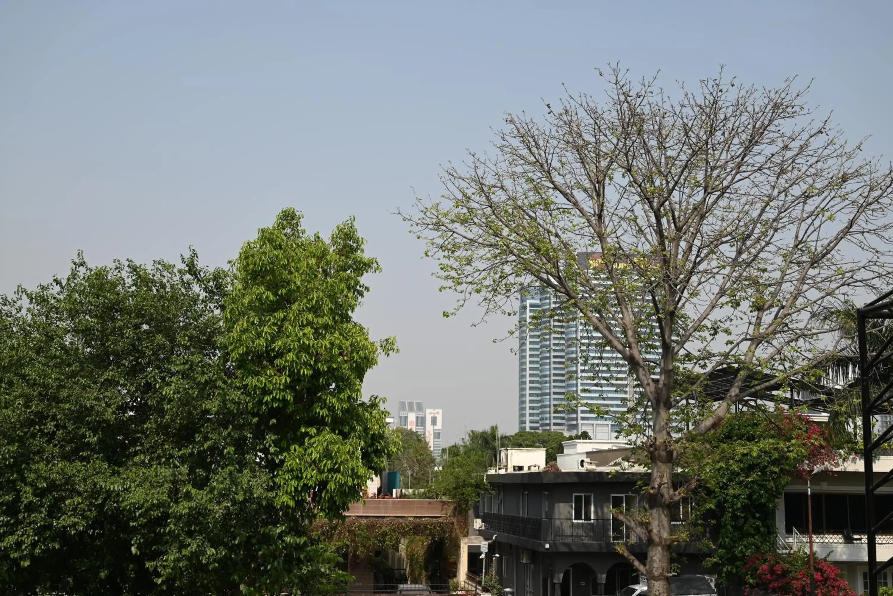 City view in Burj Ul Zaki City view in Burj Ul Zaki