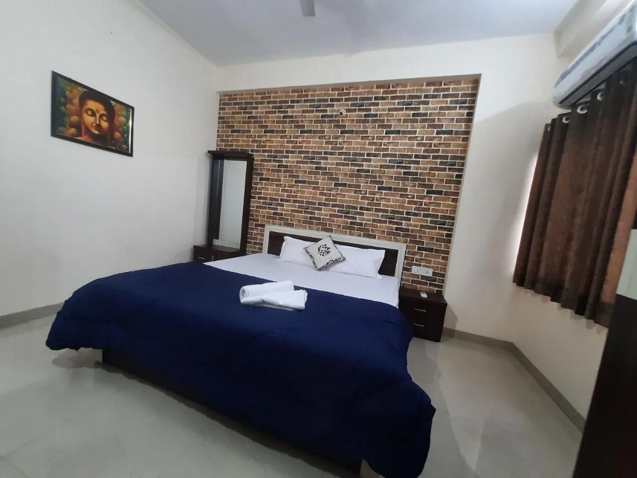 Bed in Staeg Heart of City 2BHK 201