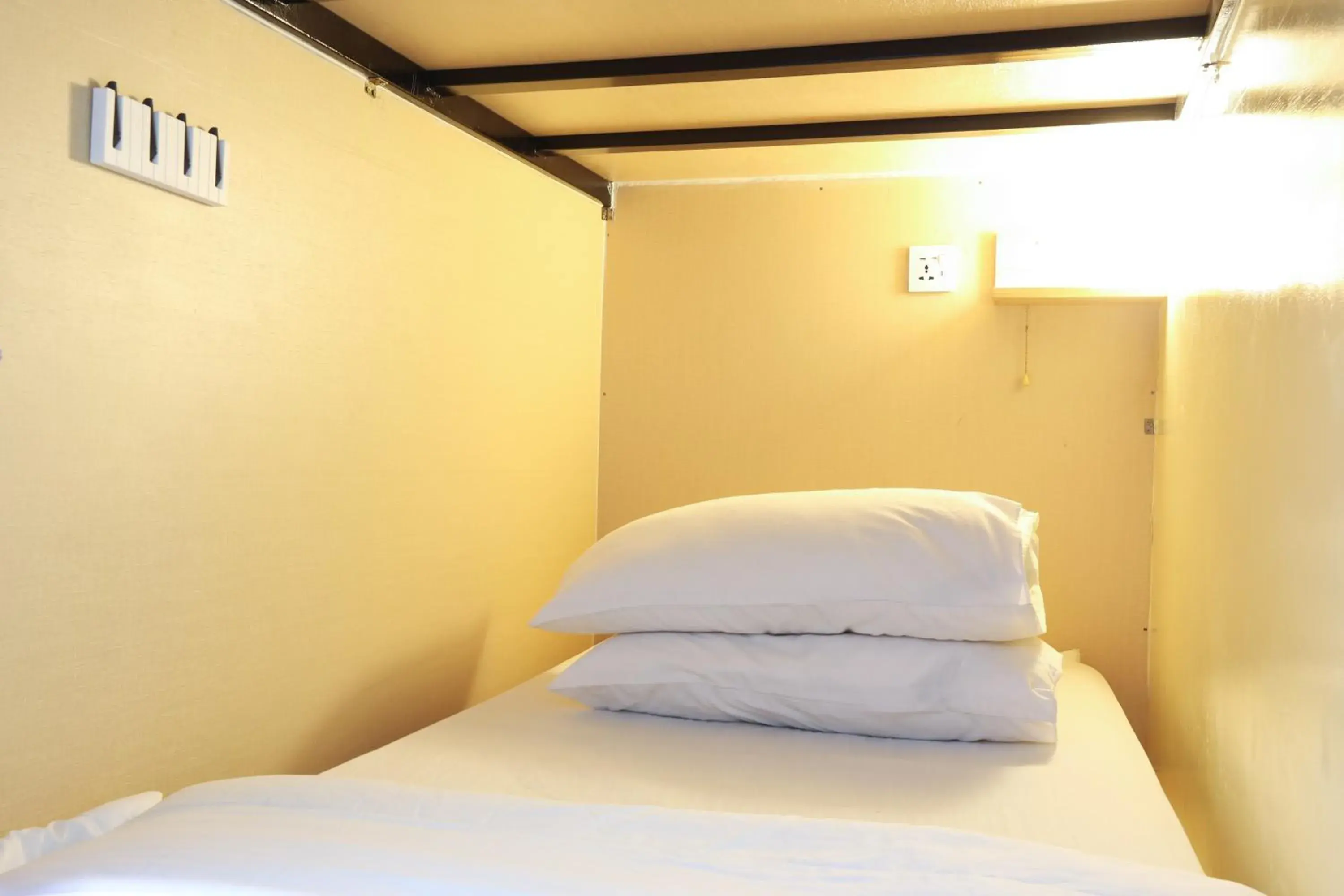 Bunk Bed in Mixed Dormitory Room in Dou Houz Georgetown Bunk Bed in Mixed Dormitory Room in Dou Houz Georgetown