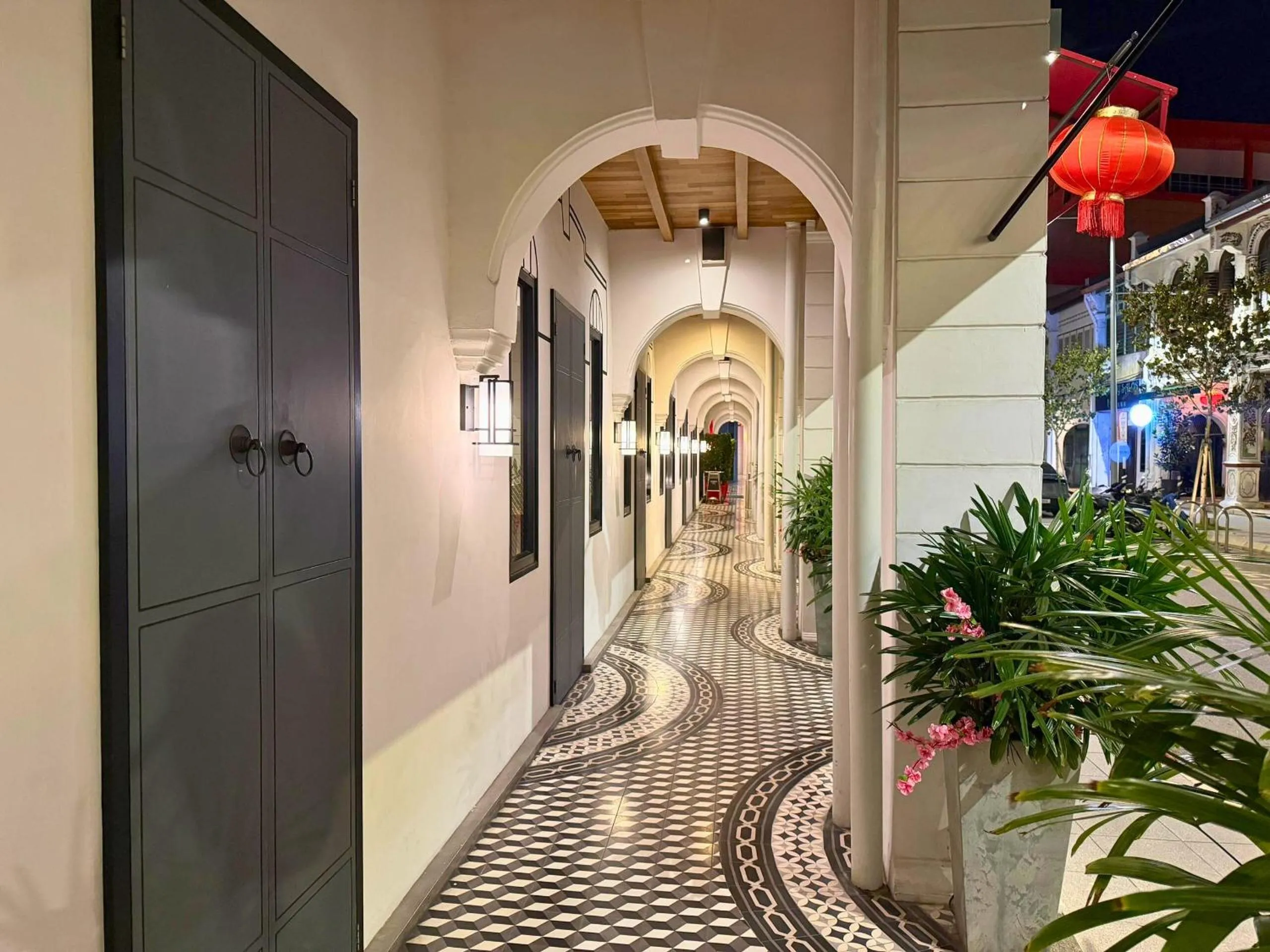 Other in Dou Houz Georgetown