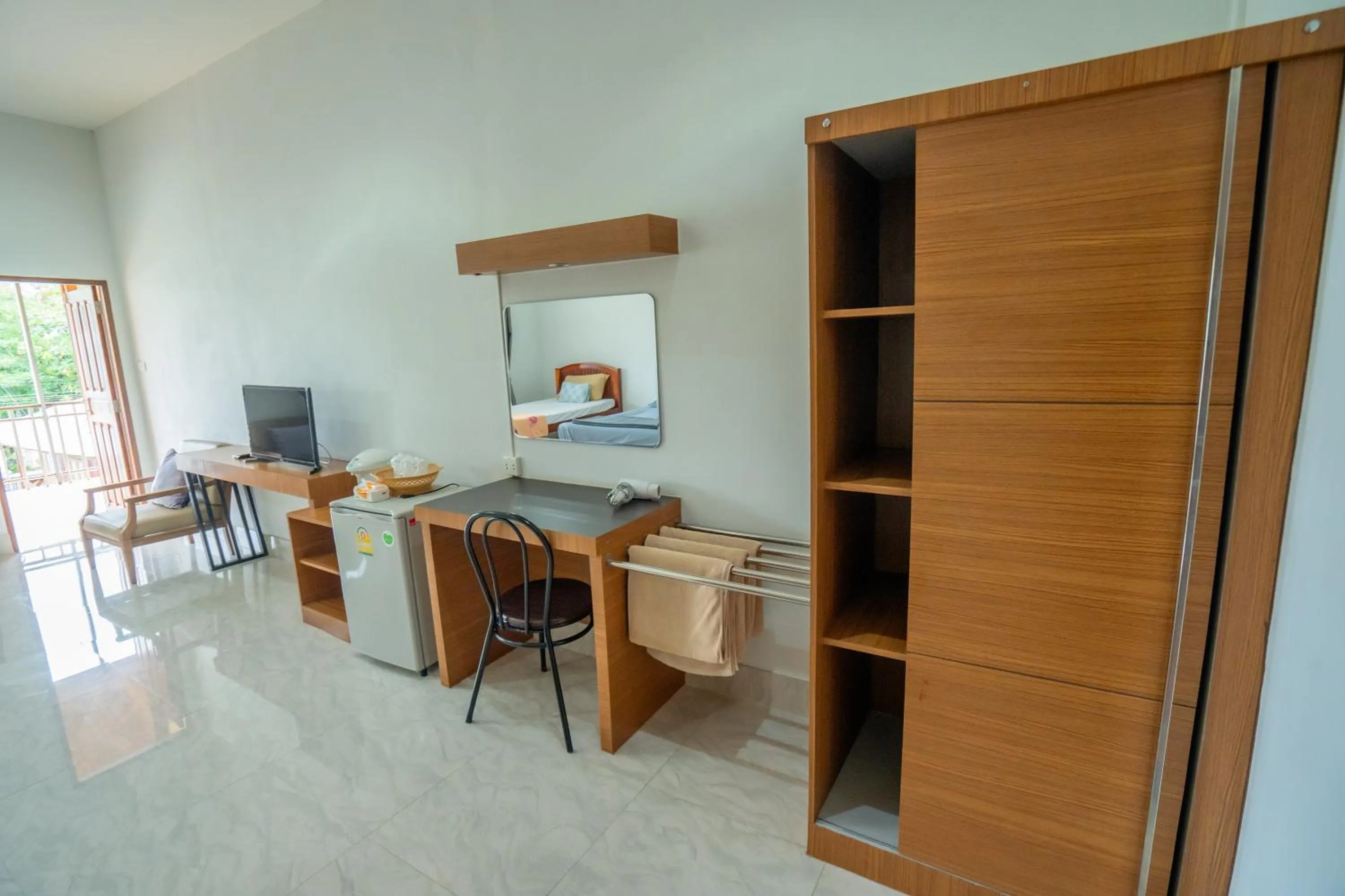 TV and multimedia in Ban Suan Bang Toei Homestay