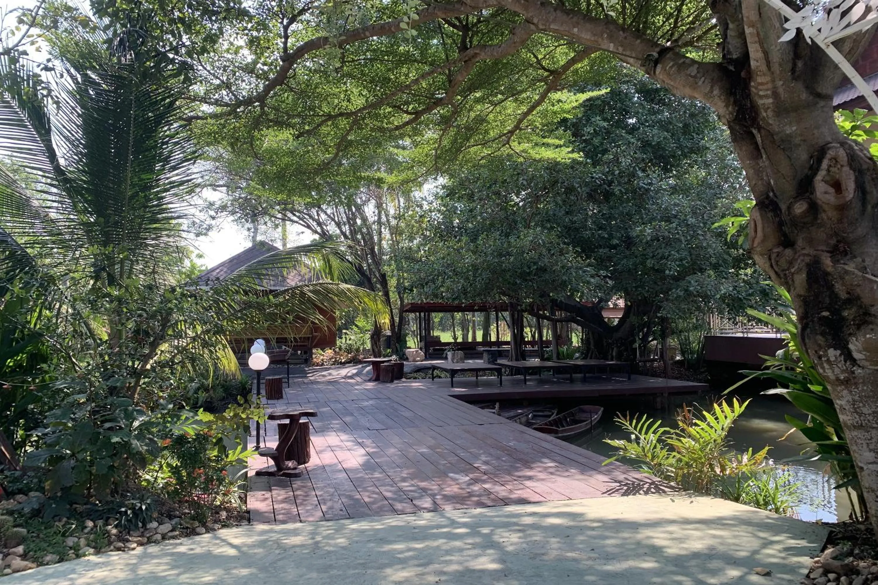 Garden in Ban Suan Bang Toei Homestay