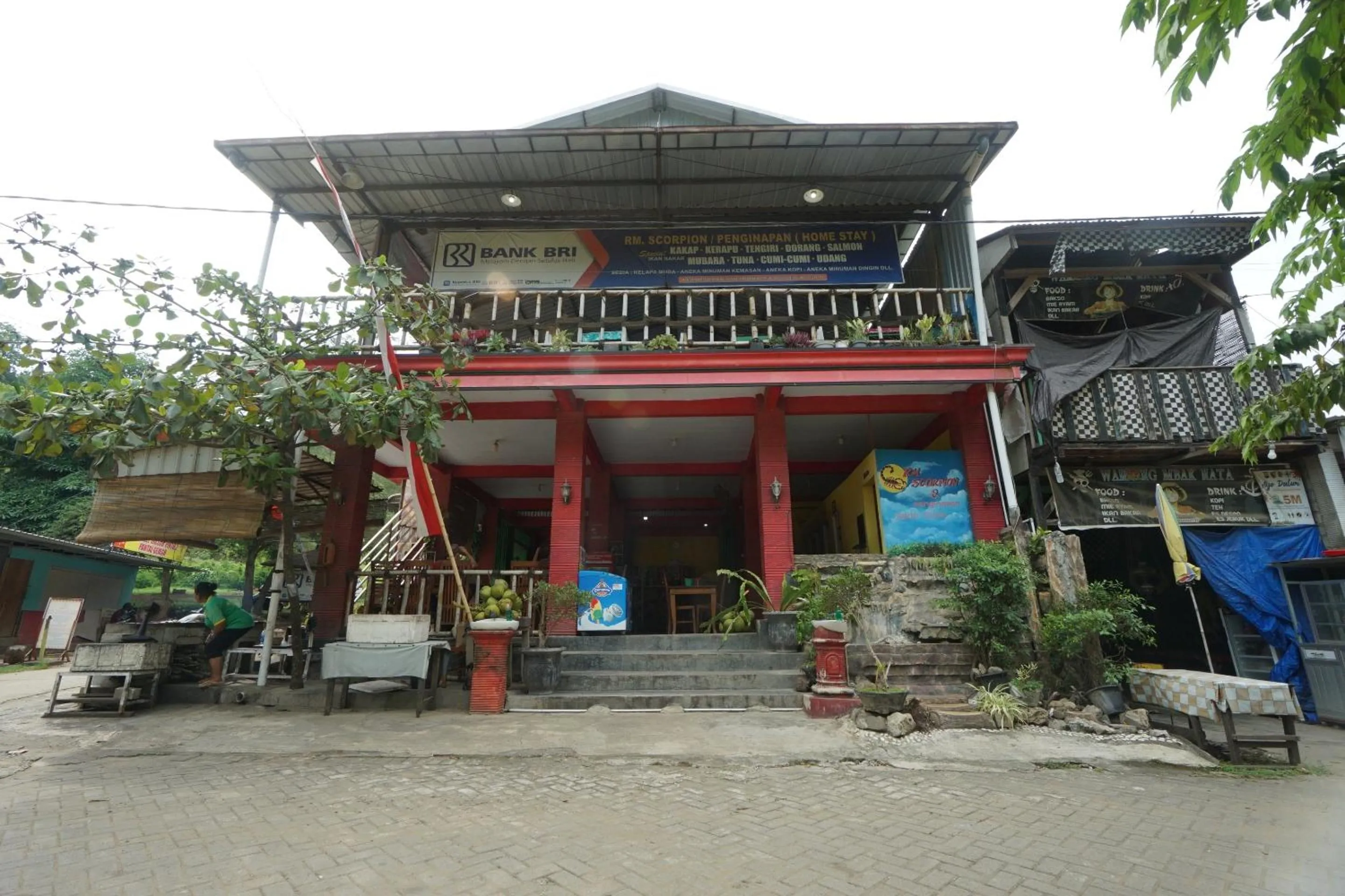 Facade/entrance in OYO 93628 Scorpion Guest House & Beach