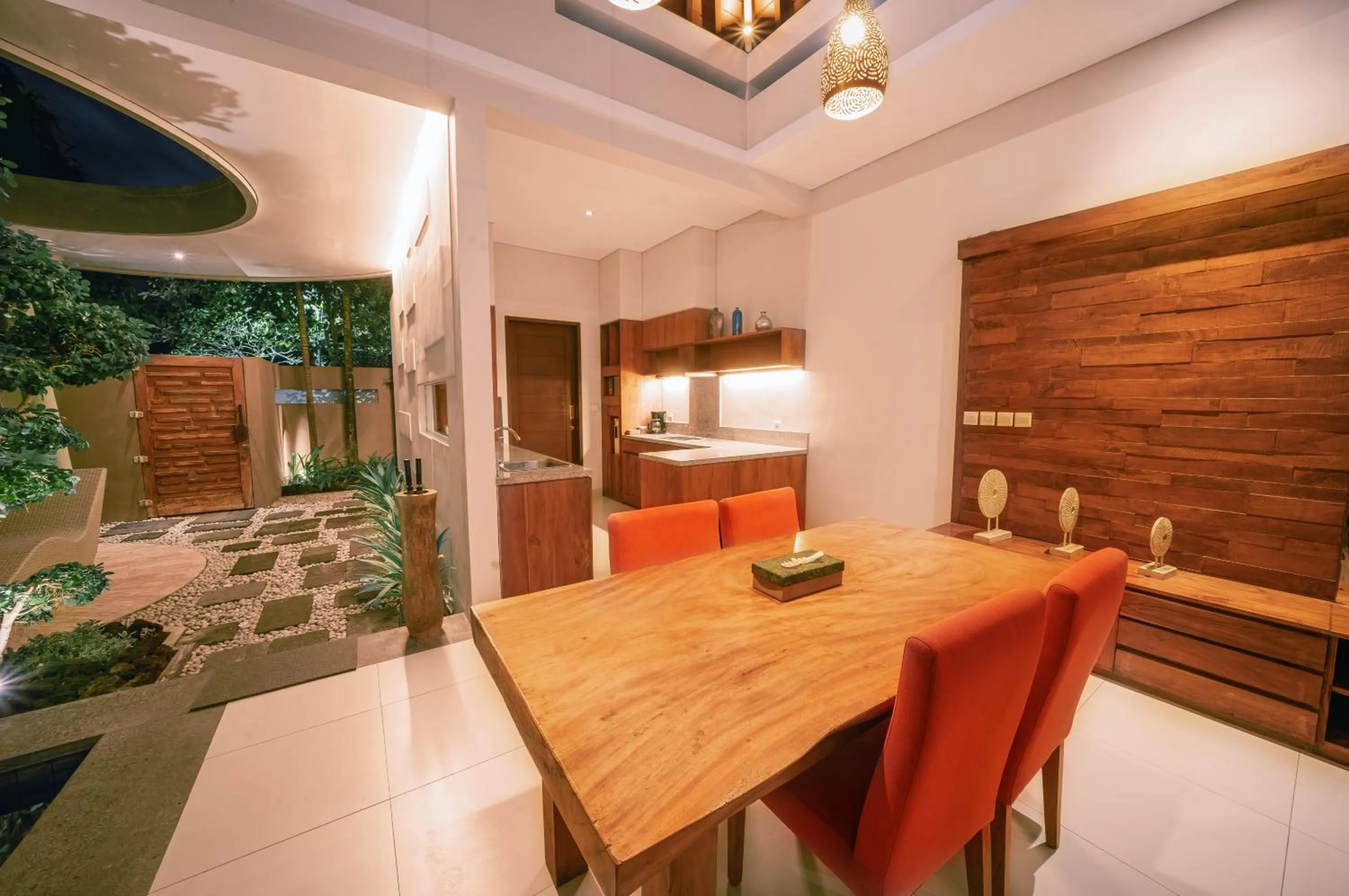 Dining area in The Kasih Villas & Spa
