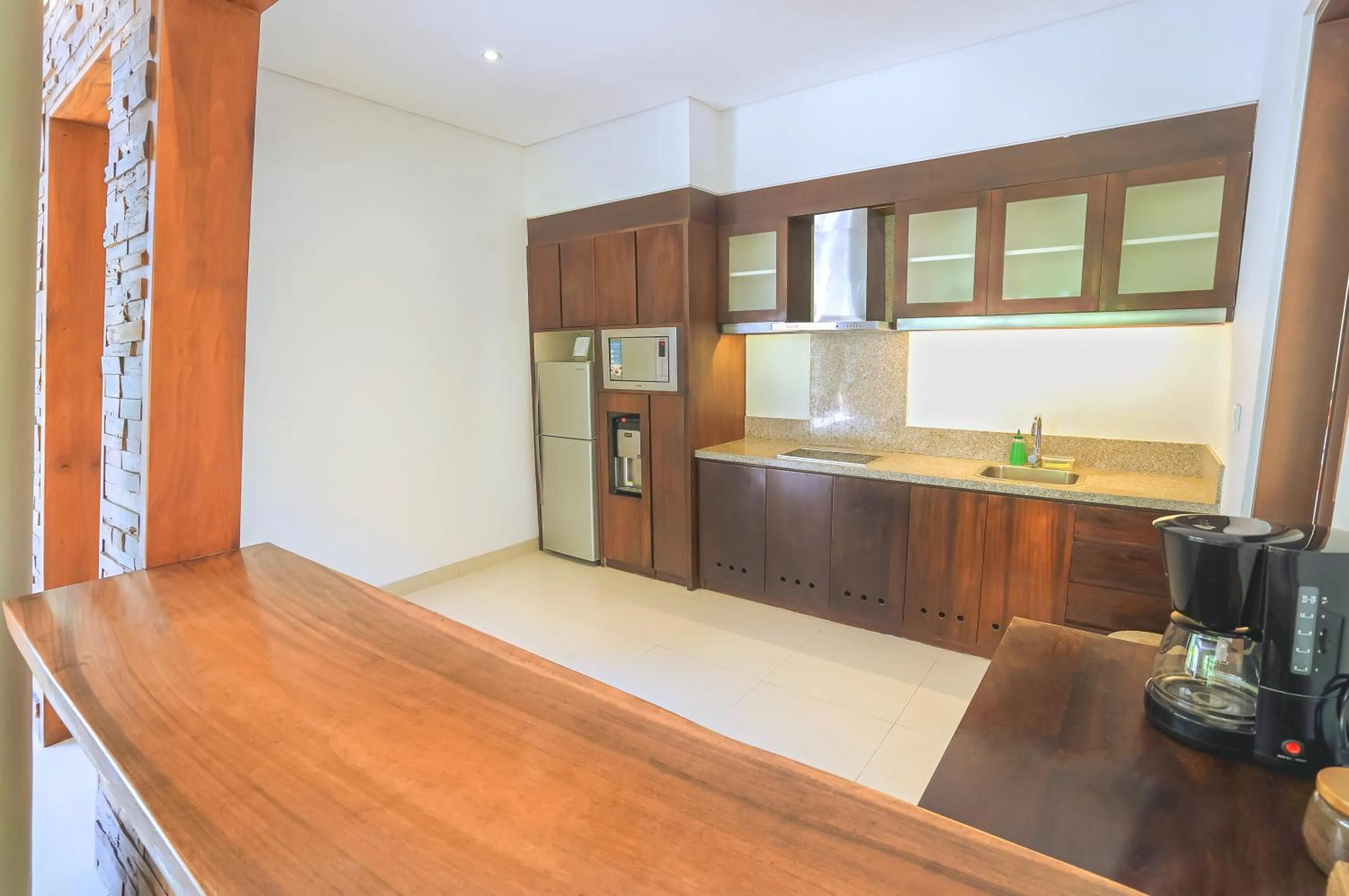 Kitchen or kitchenette in The Kasih Villas & Spa