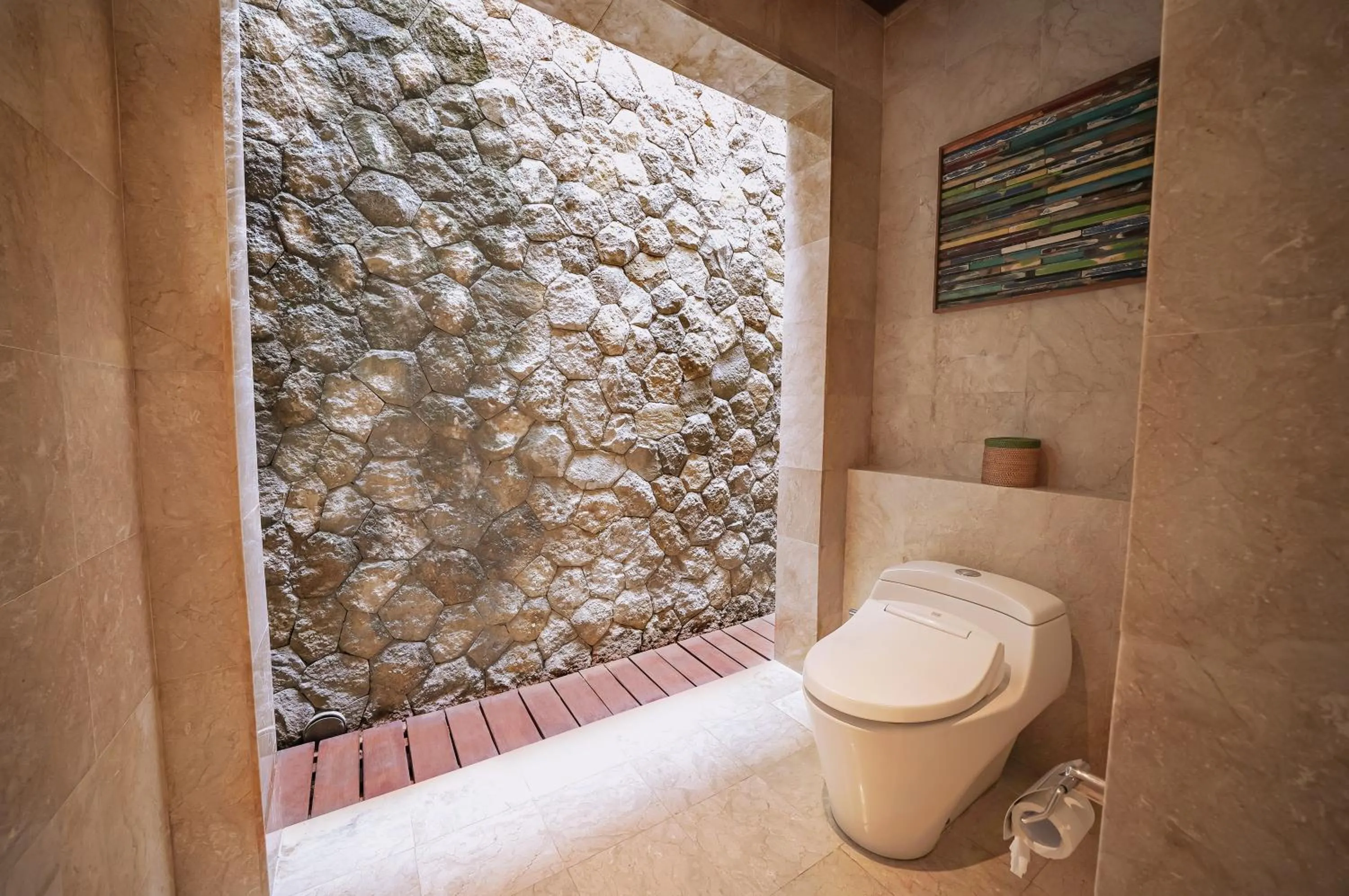 Toilet in The Kasih Villas & Spa