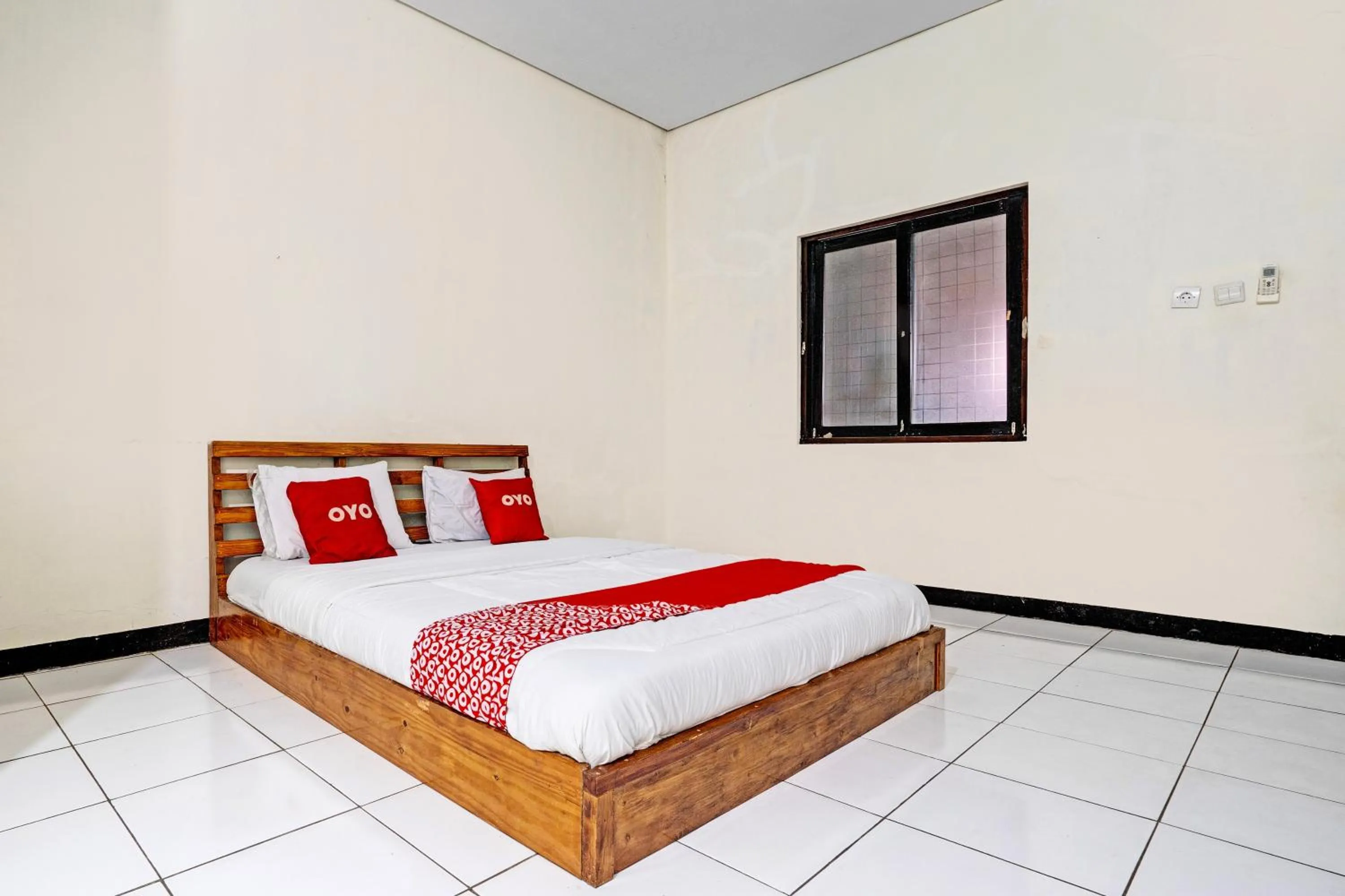 Bedroom, Bed in OYO LIFE 93634 Penginapan D'palinggihan Syariah