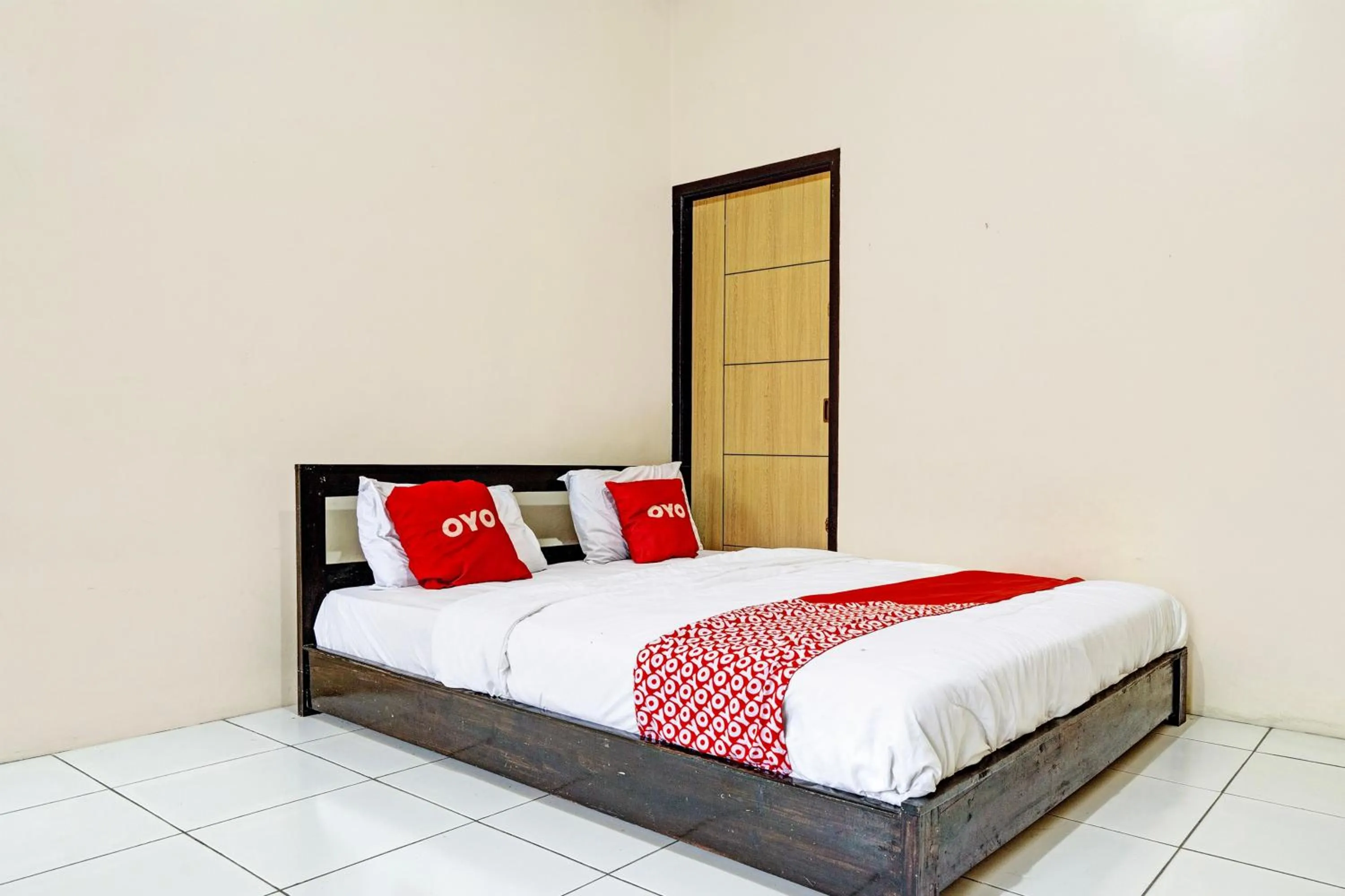 Bedroom, Bed in OYO LIFE 93634 Penginapan D'palinggihan Syariah