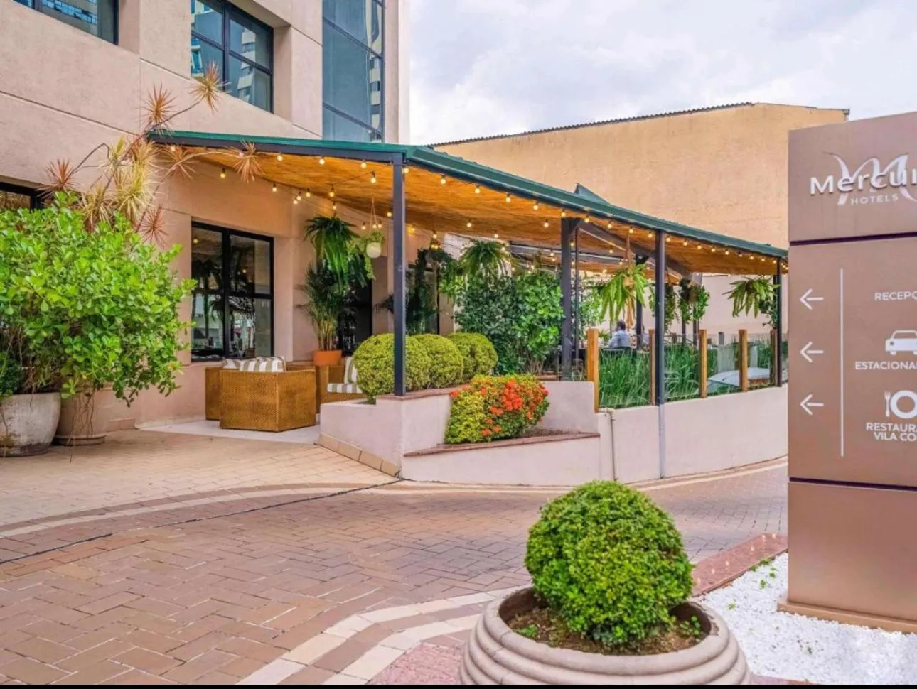 Property building in Studio premium Privillege Ibirapuera