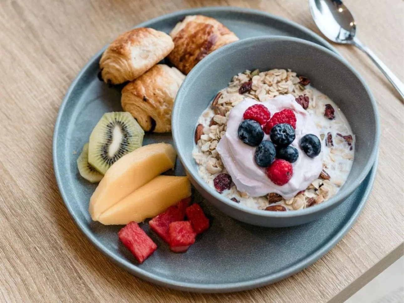 Breakfast in Sea Dragon Kangaroo Island