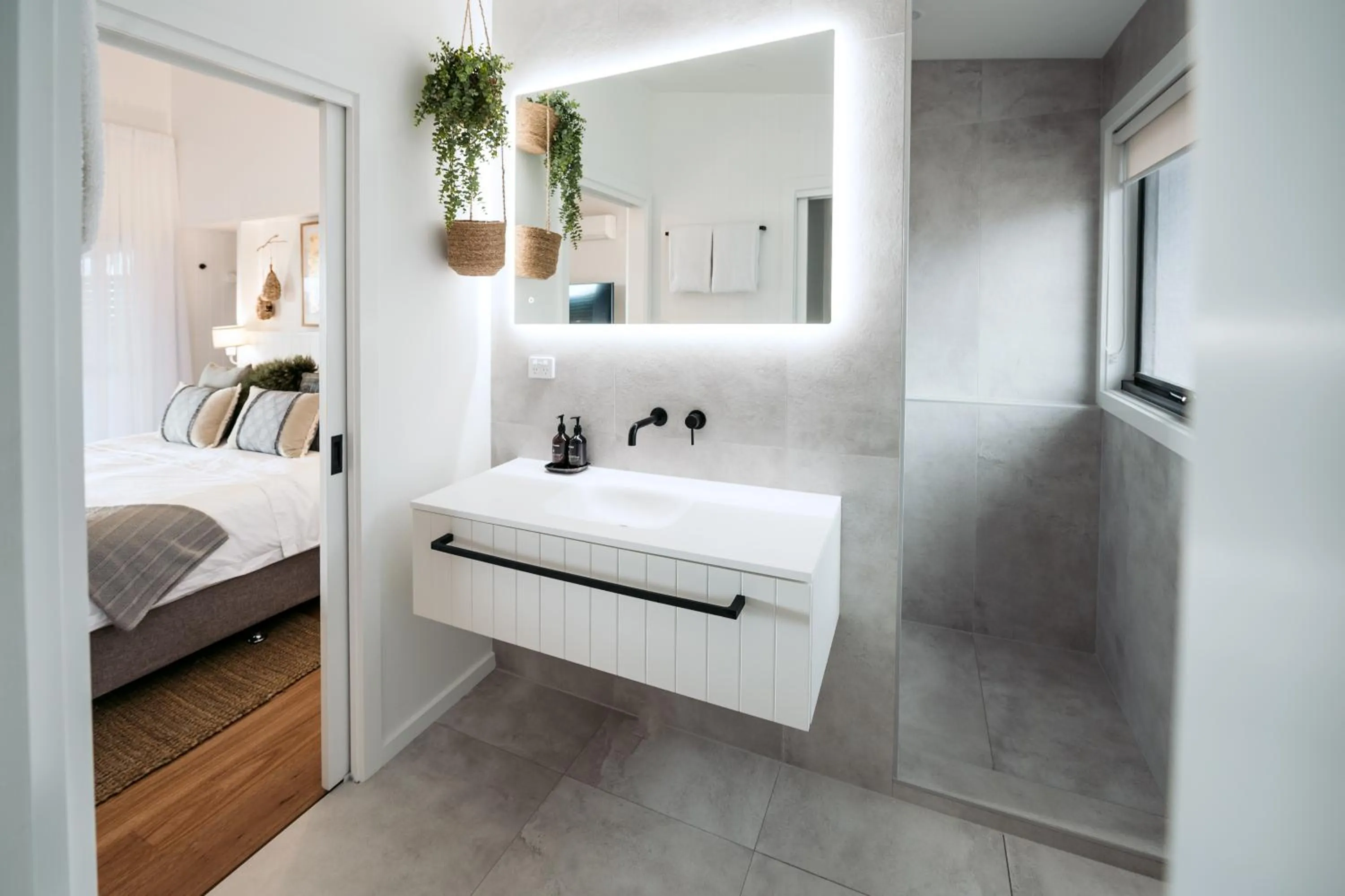 Bathroom, Bed in Sea Dragon Kangaroo Island