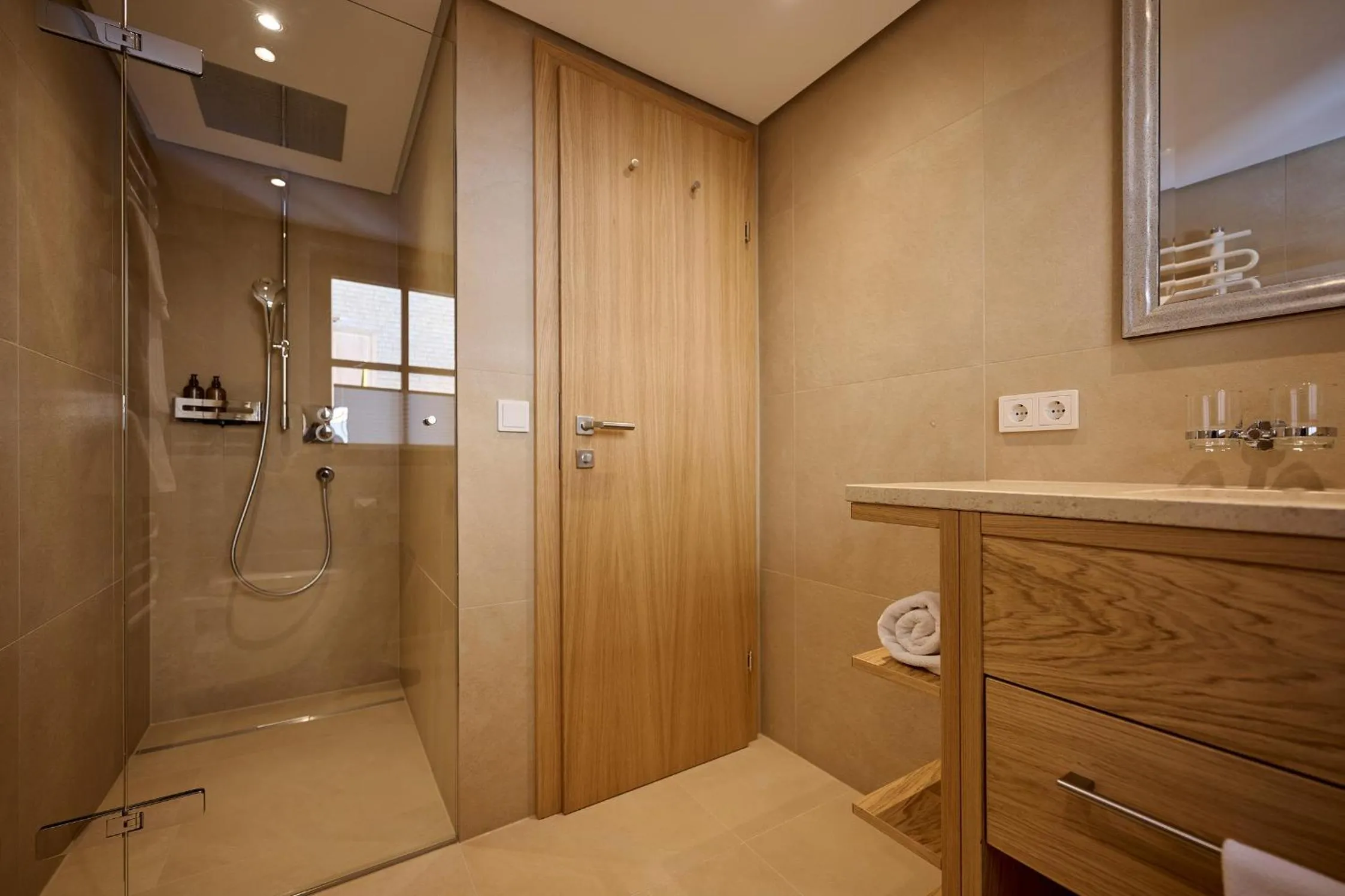 Bathroom in Hotel Garni Schneider