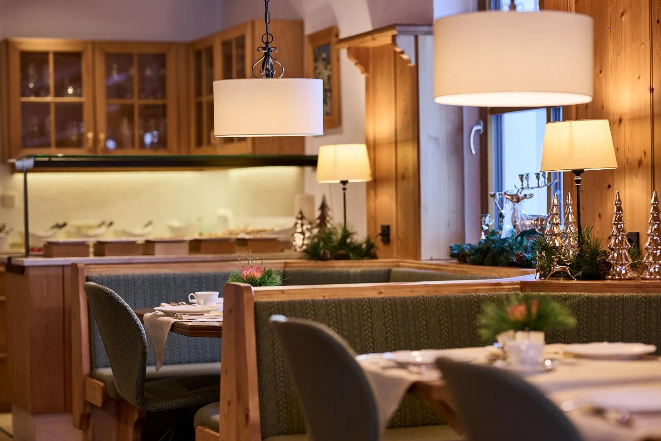 Restaurant/places to eat in Hotel Garni Schneider