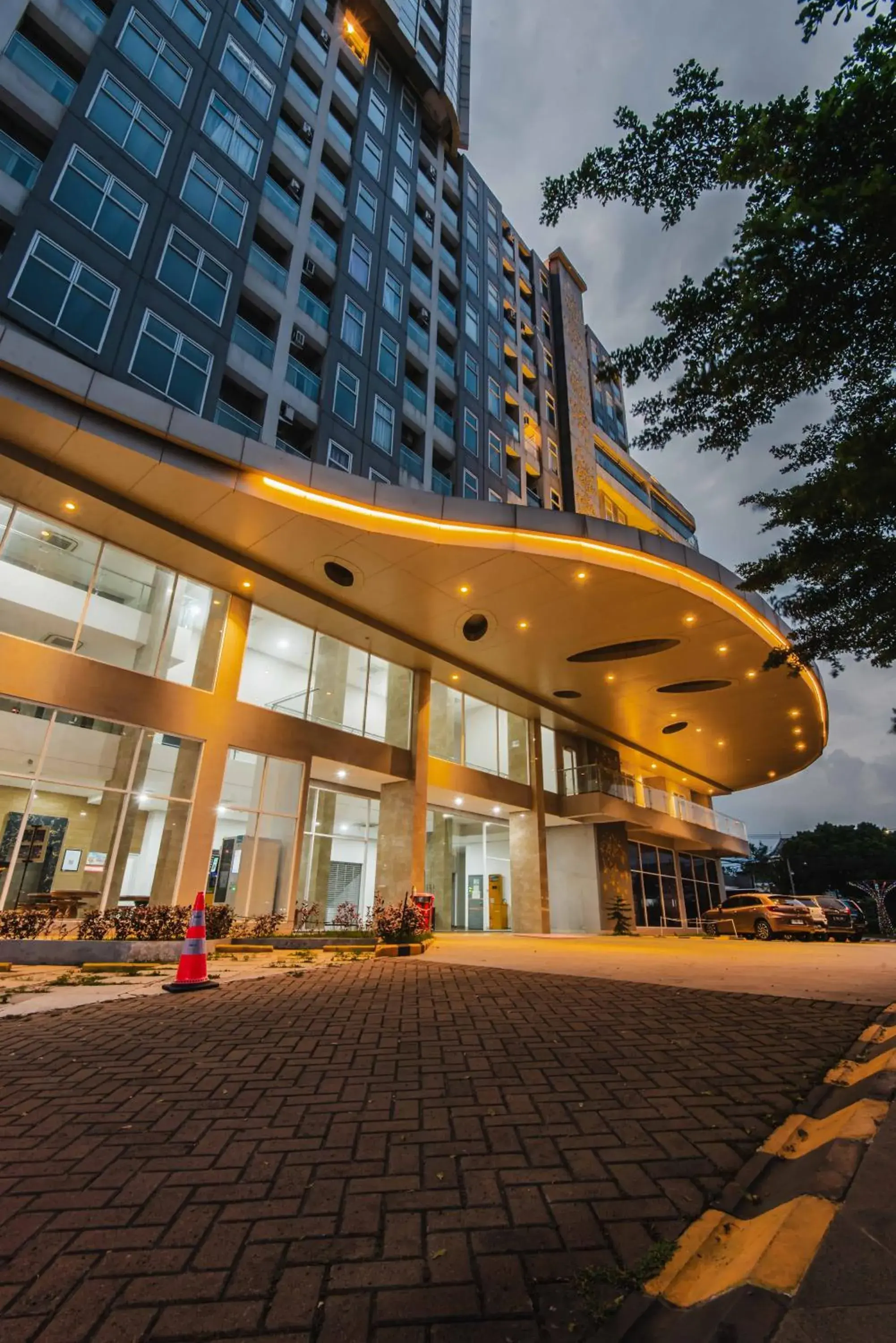 Property building in Escotel Amazana By Reccoma Property building in Escotel Amazana By Reccoma