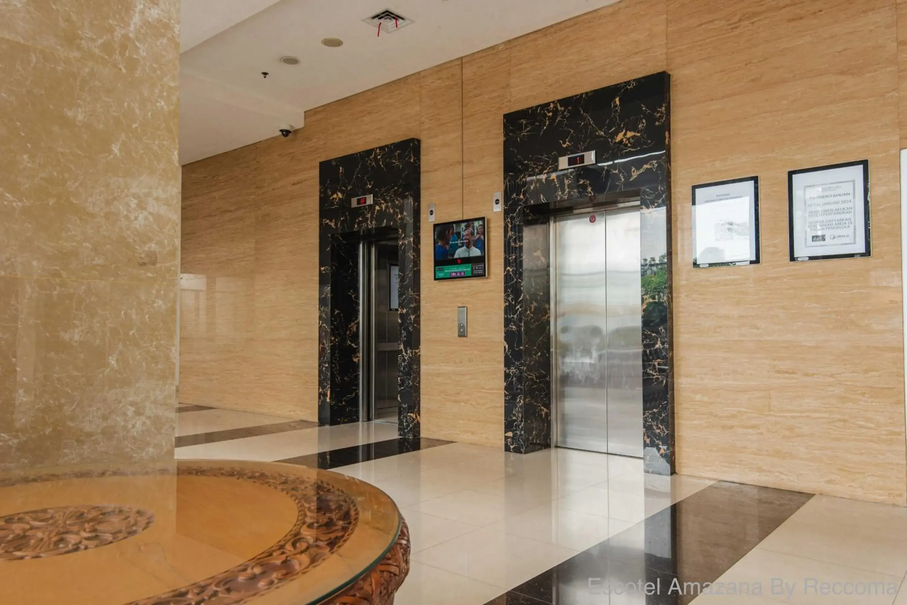 Lobby or reception in Escotel Amazana By Reccoma Lobby or reception in Escotel Amazana By Reccoma