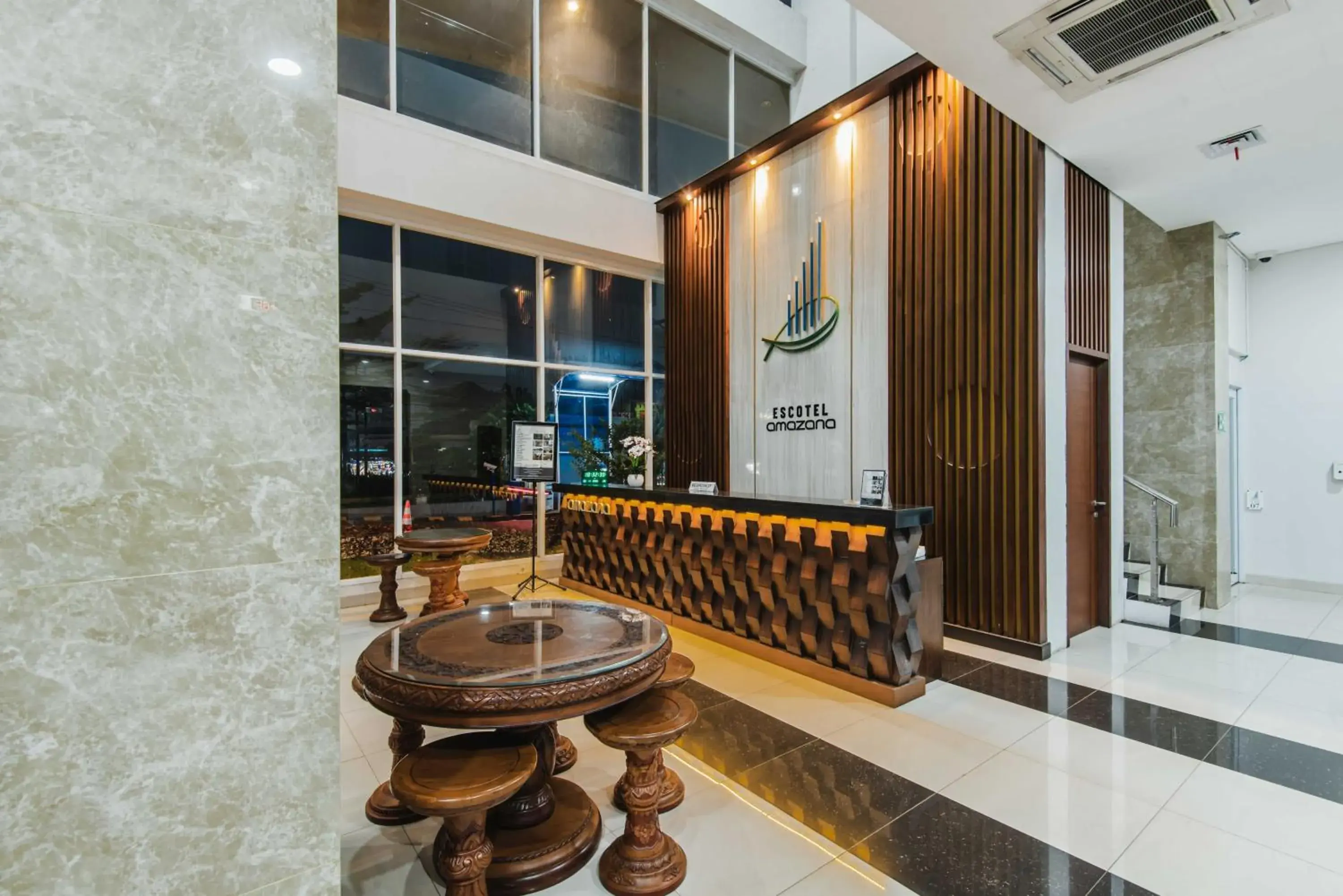 Lobby or reception in Escotel Amazana By Reccoma Lobby or reception in Escotel Amazana By Reccoma