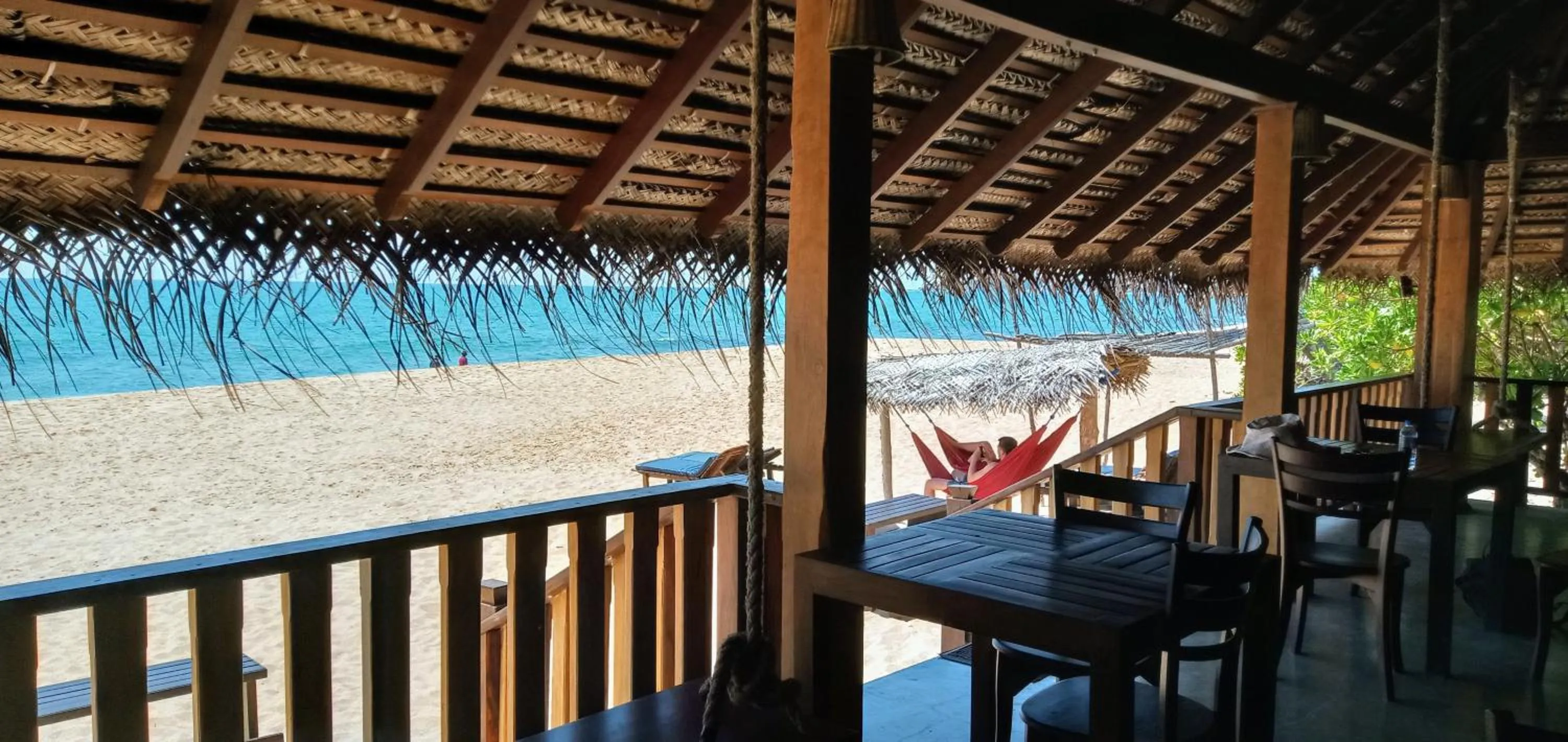 Restaurant/places to eat in Ganesh Garden Beach Cabanas