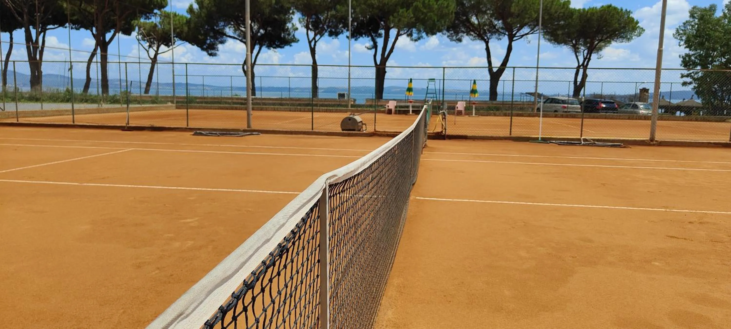 Tennis court in Lh Hotel Del Lago Bracciano