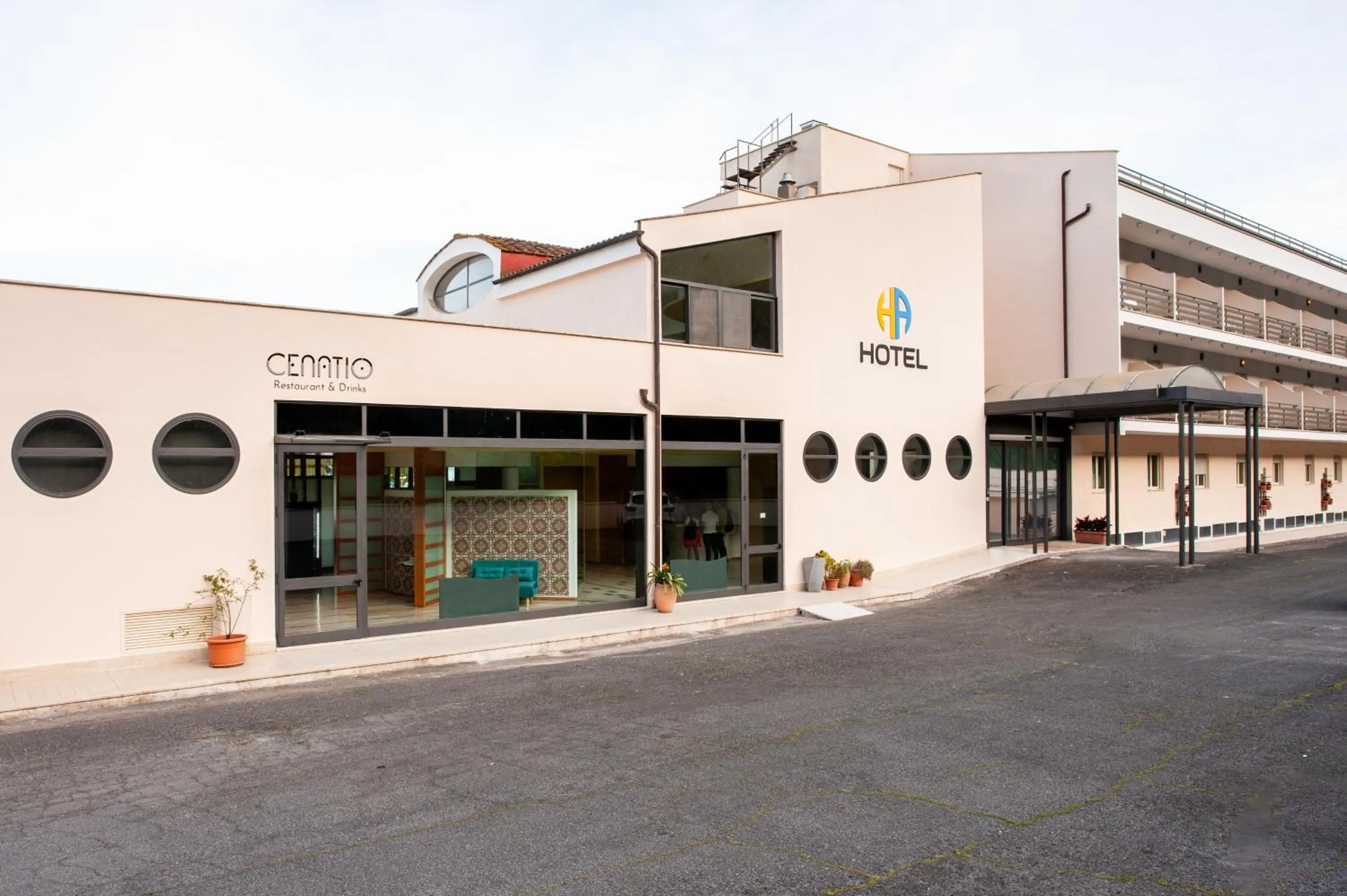 Property building in Lh Hotel Del Lago Bracciano