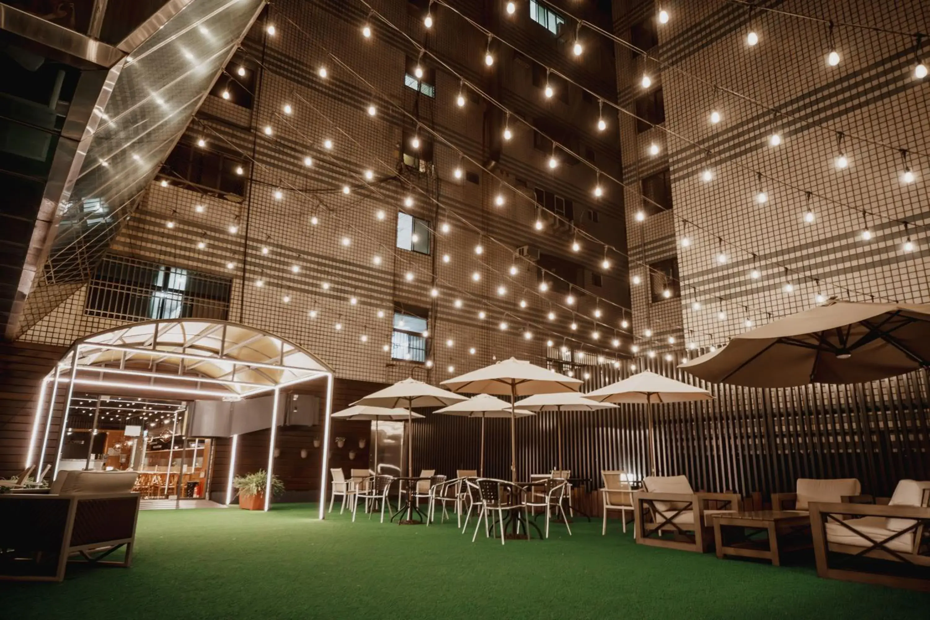 Property building in Hub Hotel Kaohsiung Yawan Branch Property building in Hub Hotel Kaohsiung Yawan Branch