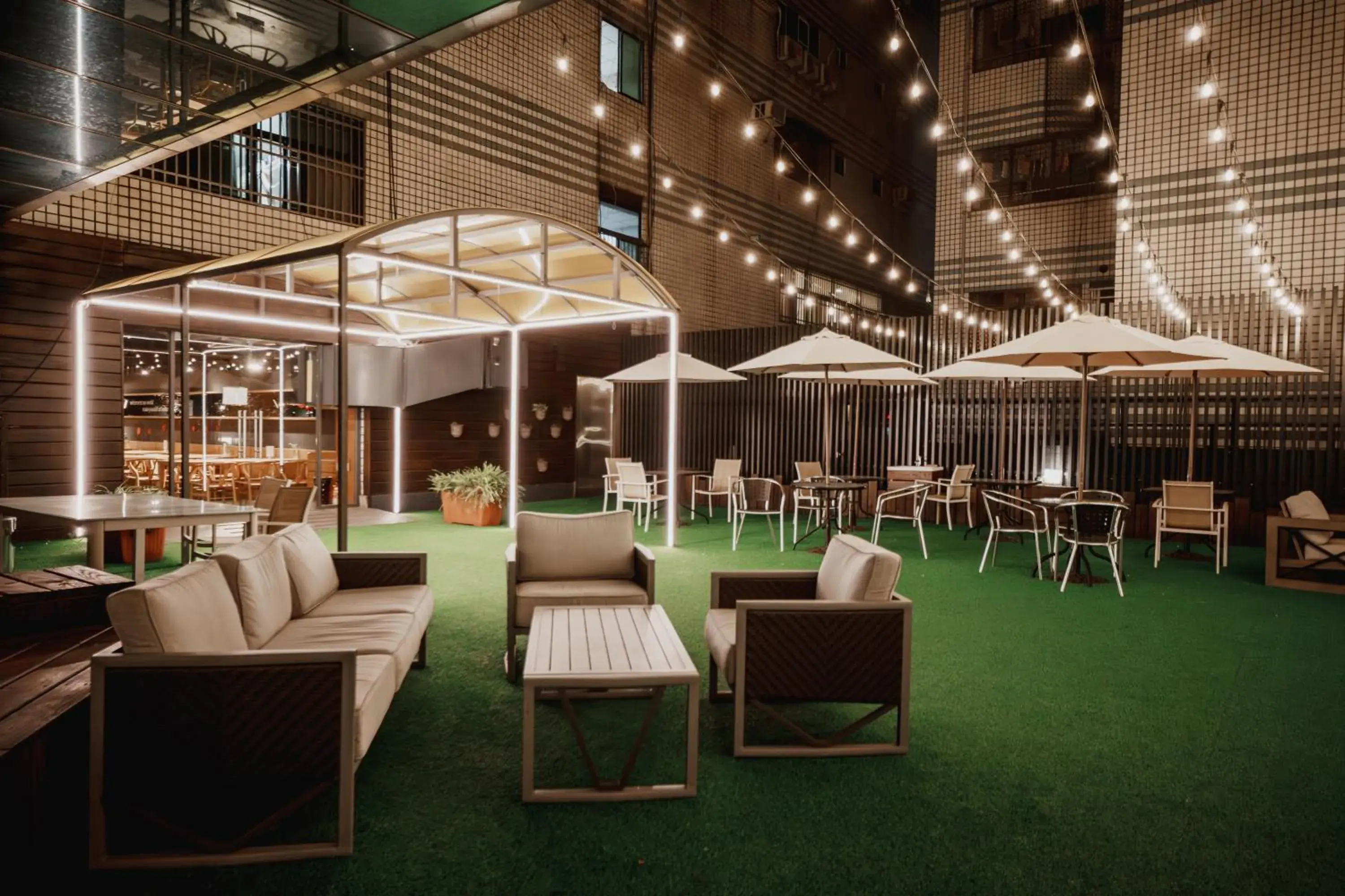 Property building in Hub Hotel Kaohsiung Yawan Branch Property building in Hub Hotel Kaohsiung Yawan Branch