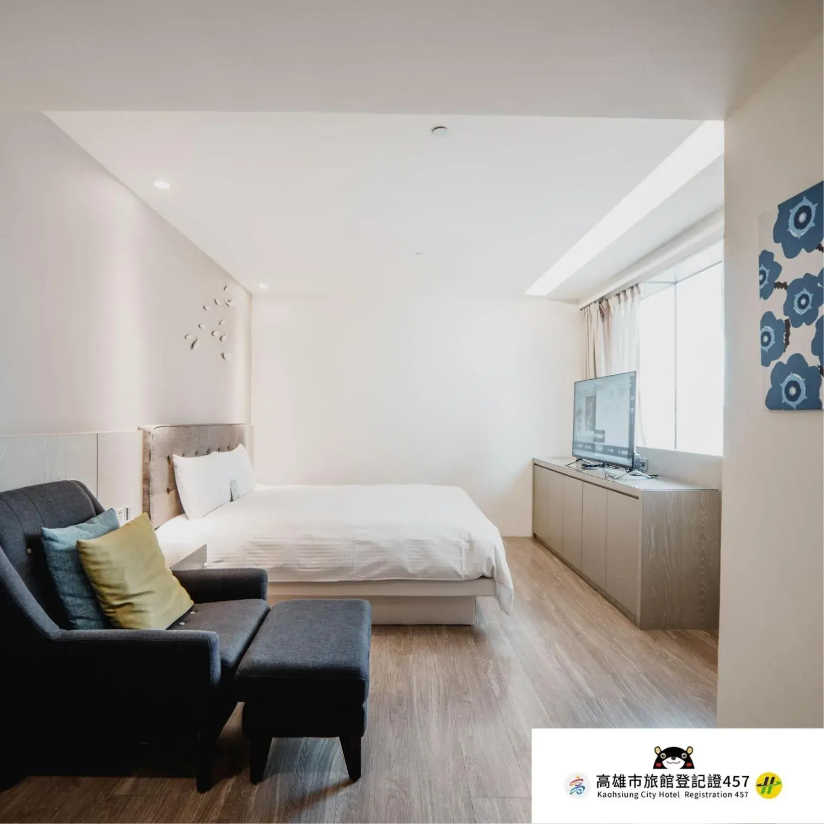 Photo of the whole room, Bed in Hub Hotel Kaohsiung Yawan Branch Photo of the whole room, Bed in Hub Hotel Kaohsiung Yawan Branch