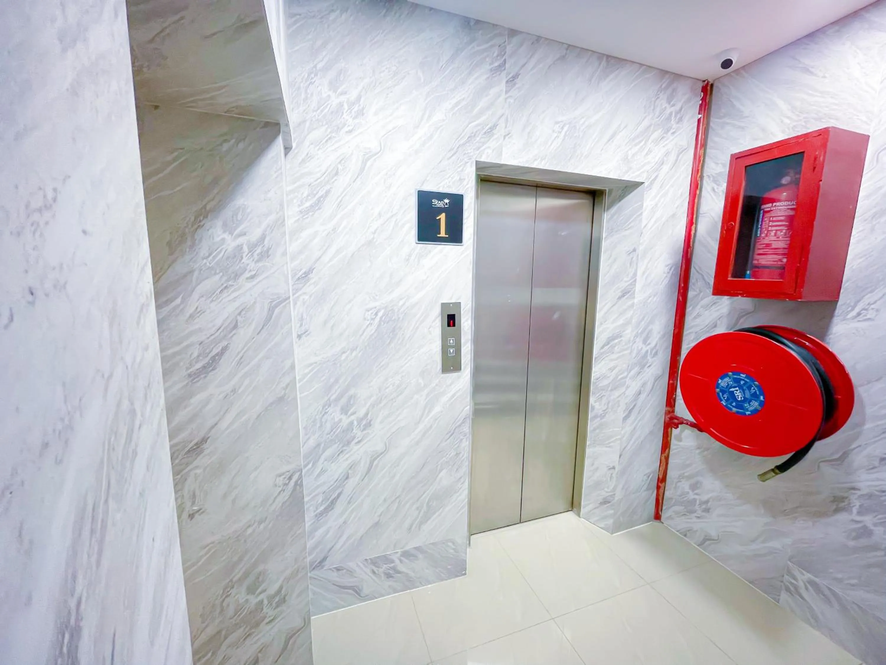 elevator in StarQ Hotel Bukit Bintang