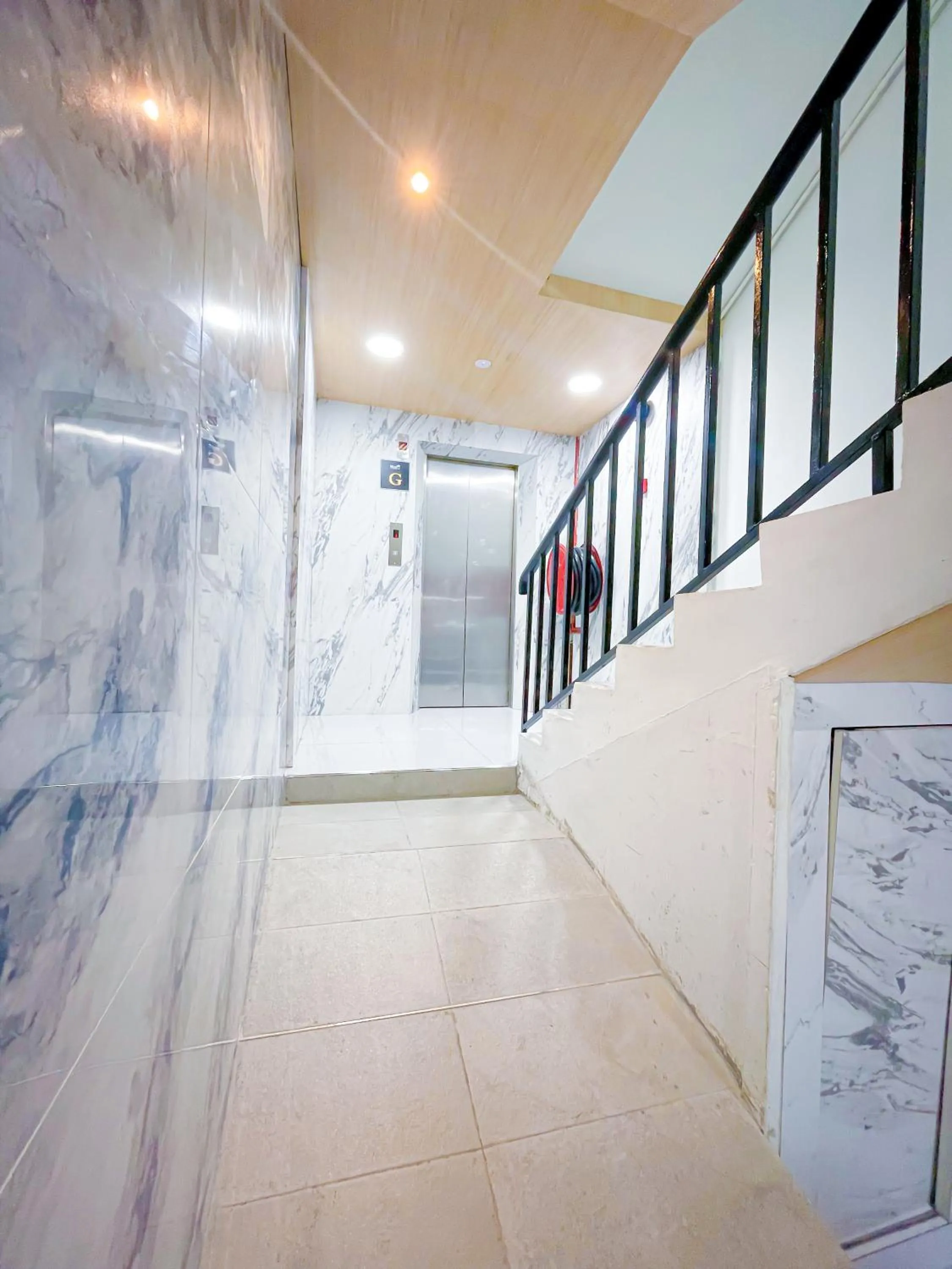 elevator in StarQ Hotel Bukit Bintang