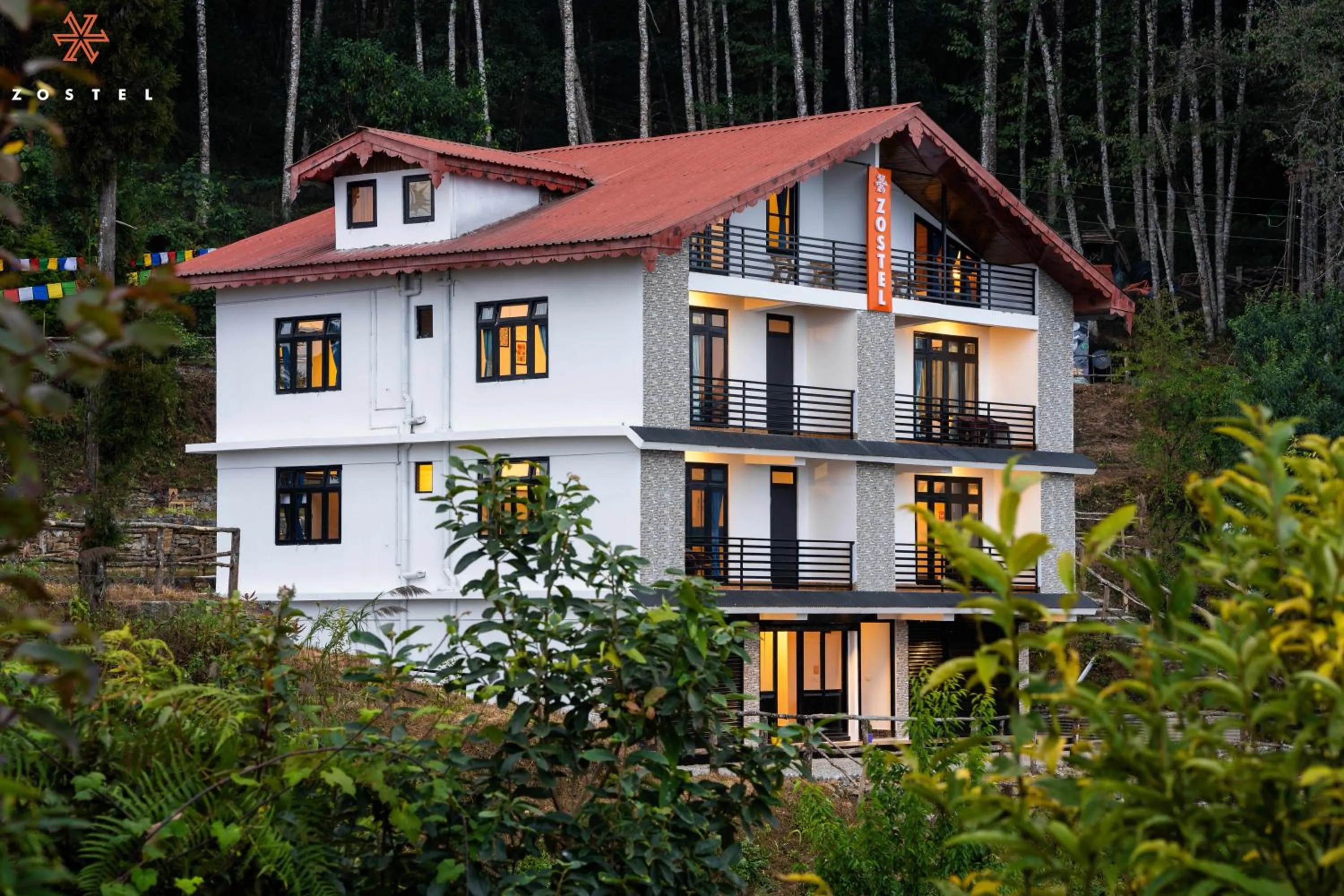 Property building in Zostel Rinchenpong (Pelling)