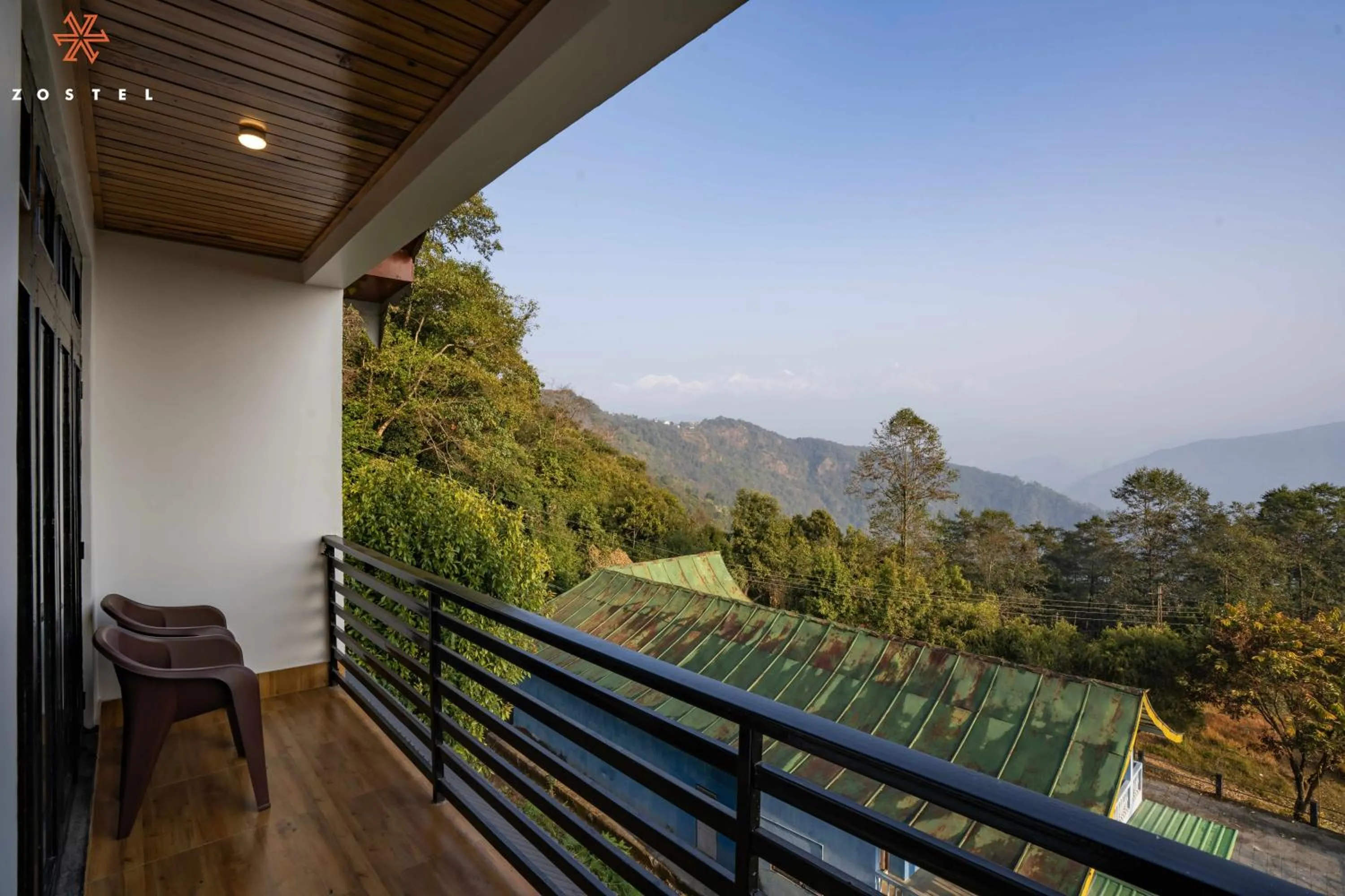 Balcony/Terrace in Zostel Rinchenpong (Pelling)