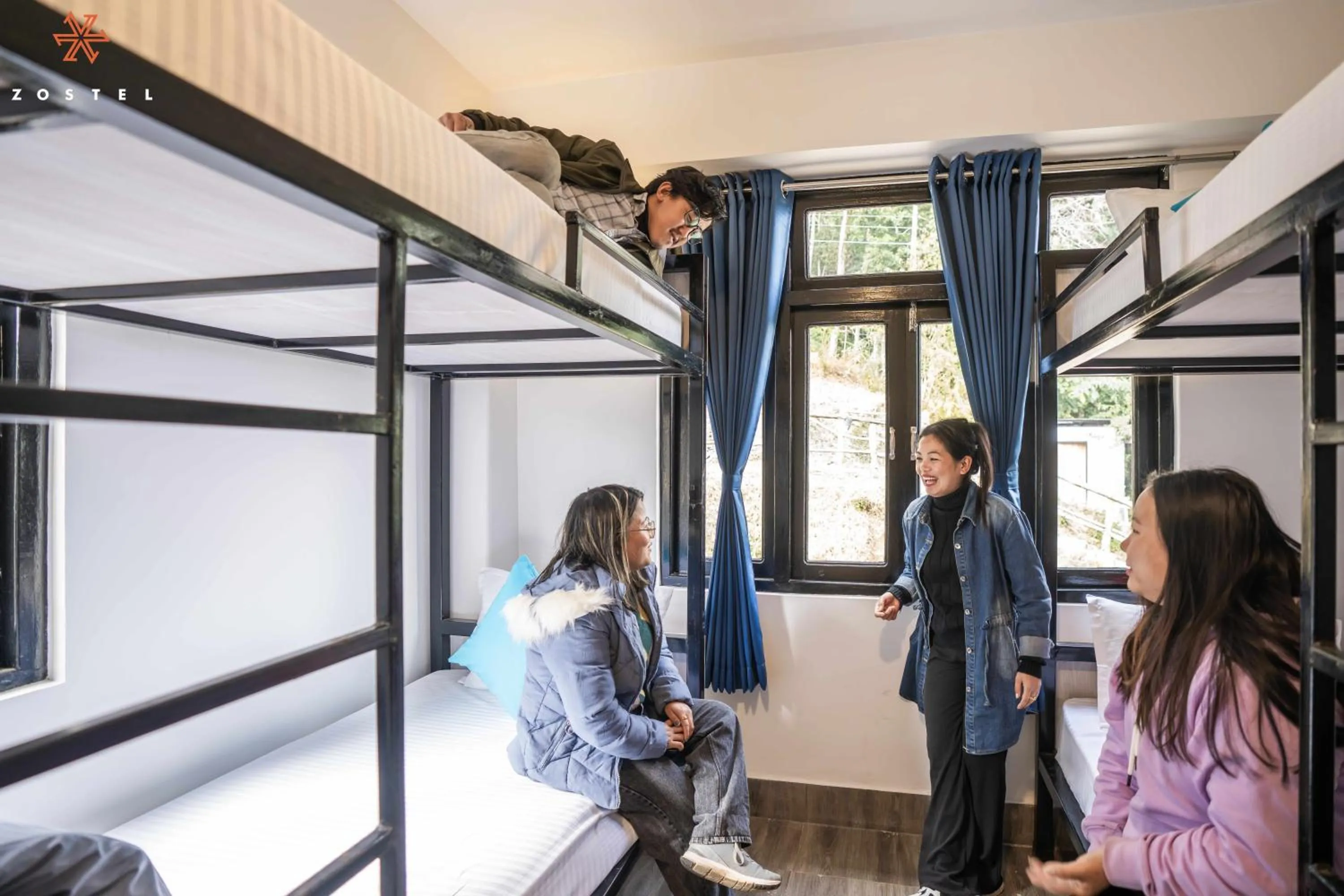 bunk bed in Zostel Rinchenpong (Pelling)