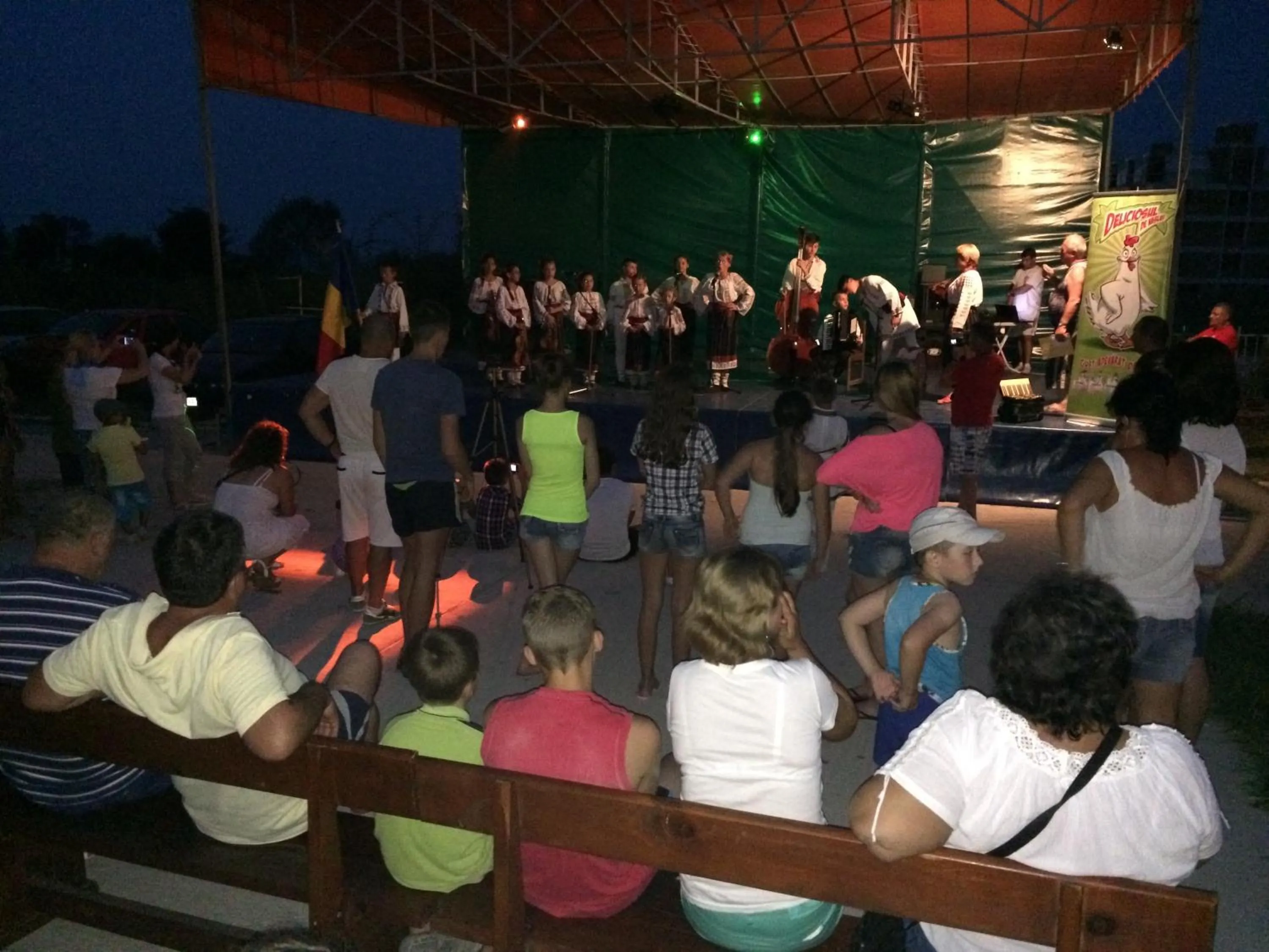 Nightclub / DJ in DSK Hotel