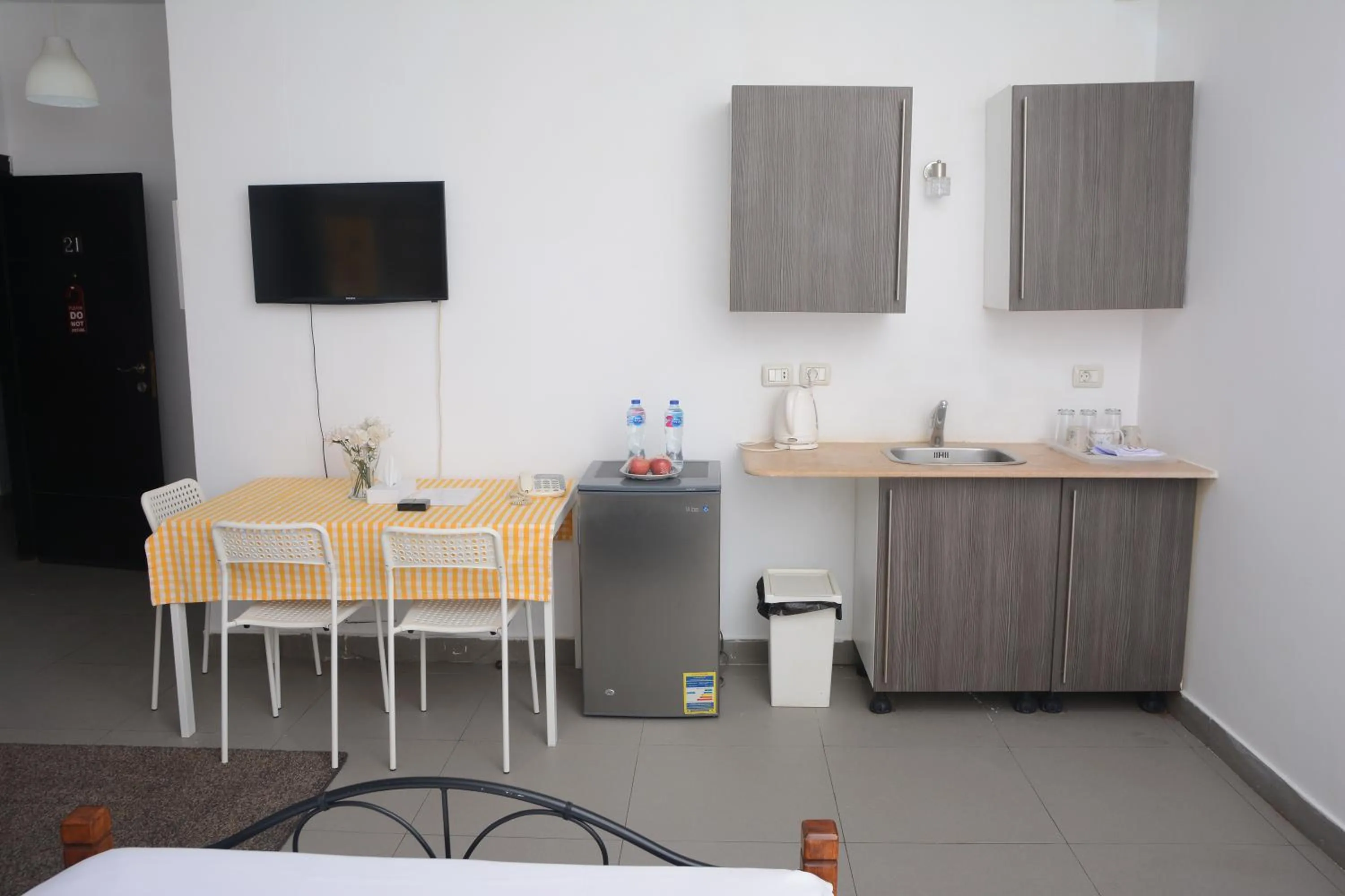 TV and multimedia in Sakan 275