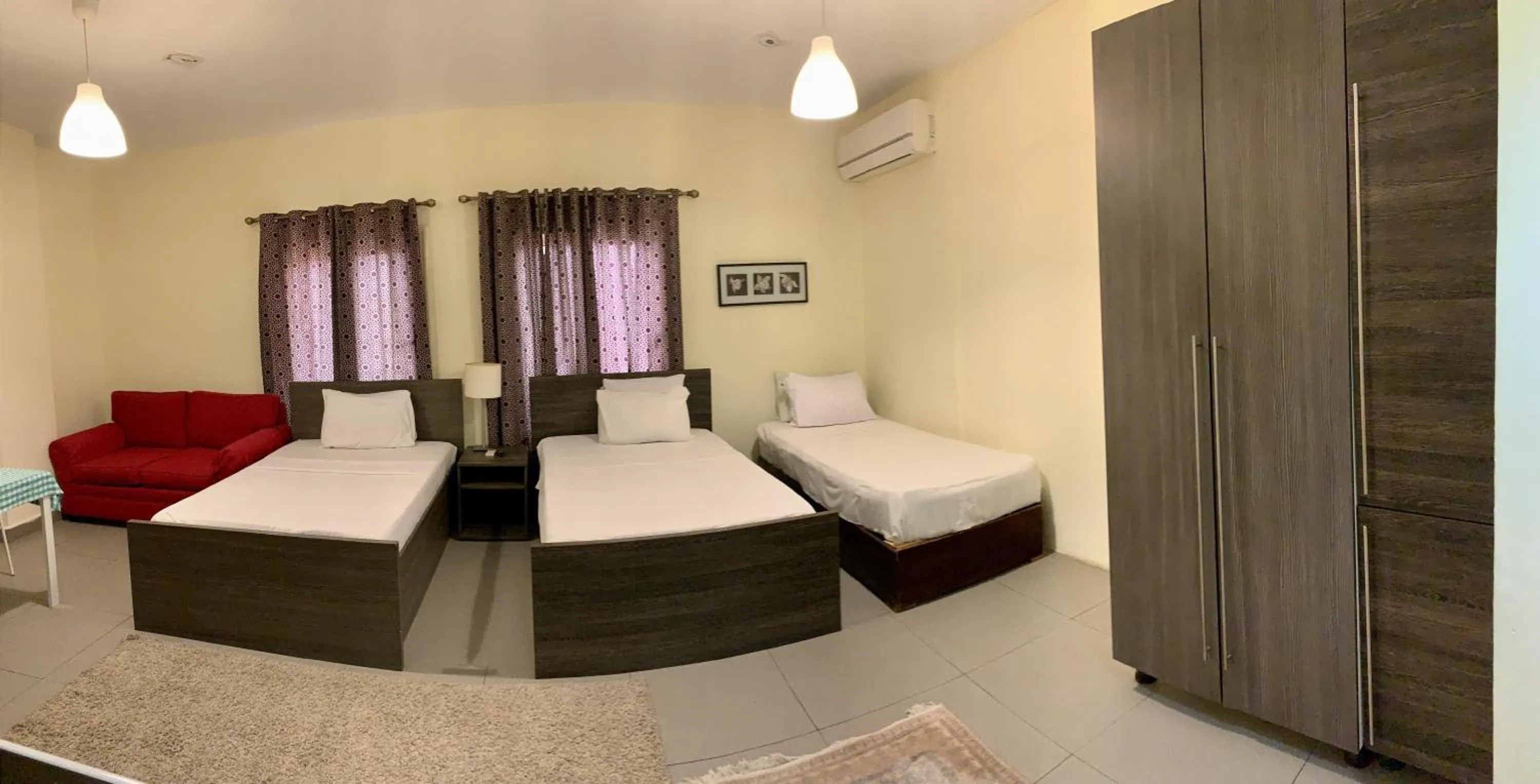 Photo of the whole room, Bed in Sakan 275