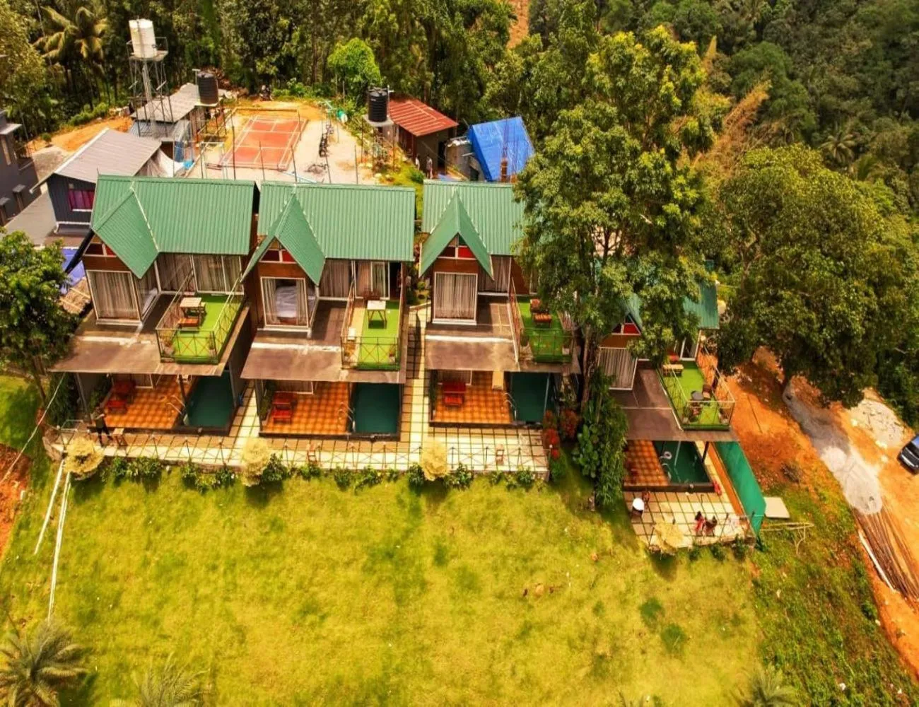 Property building in Vayalada View Point Resort