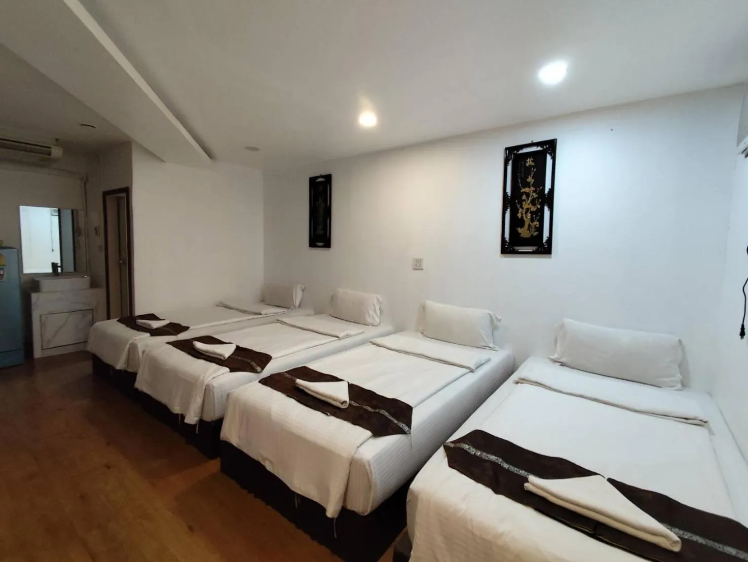 Bed in Longzhu Guesthouse