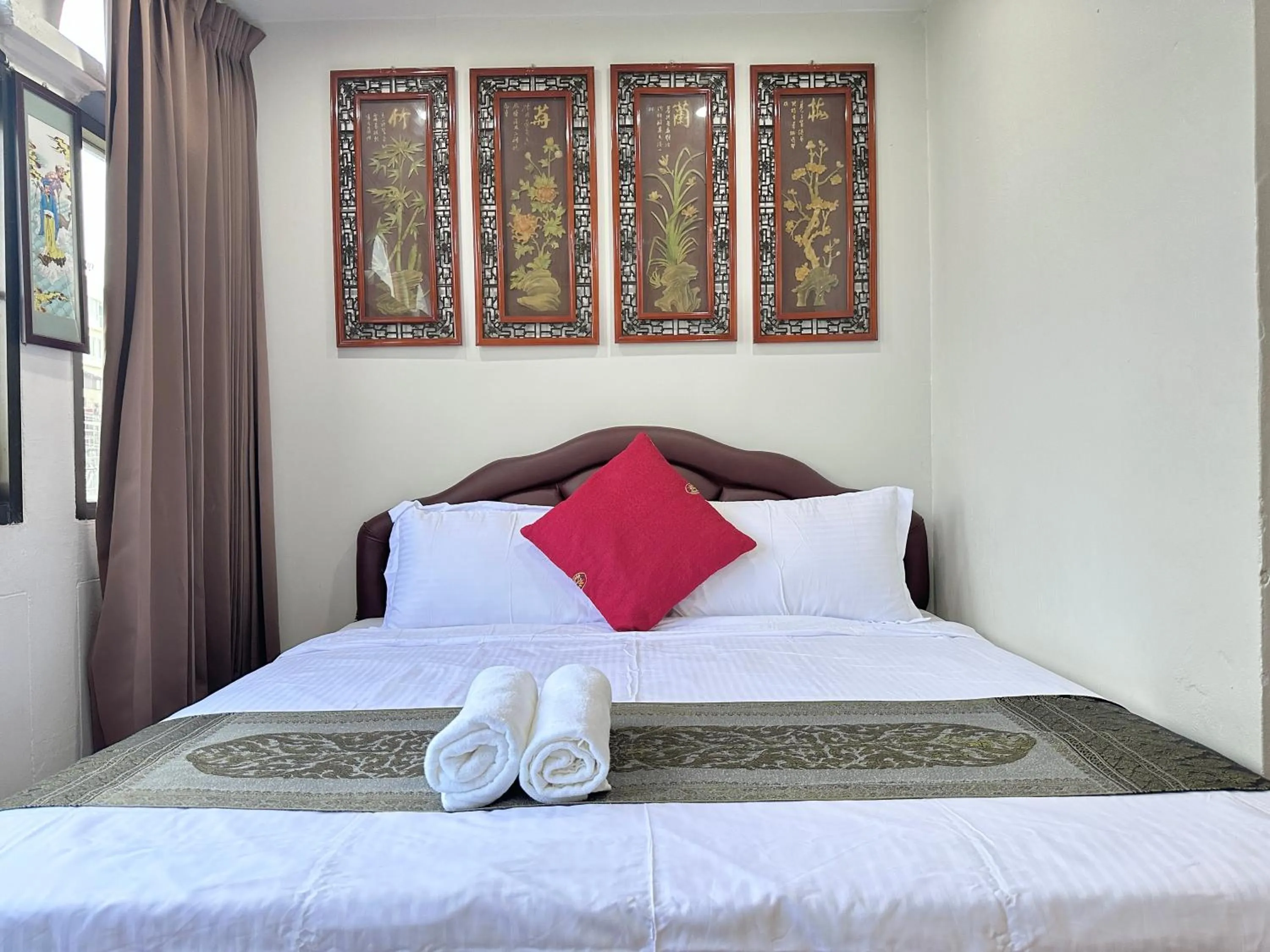 Bed in Longzhu Guesthouse