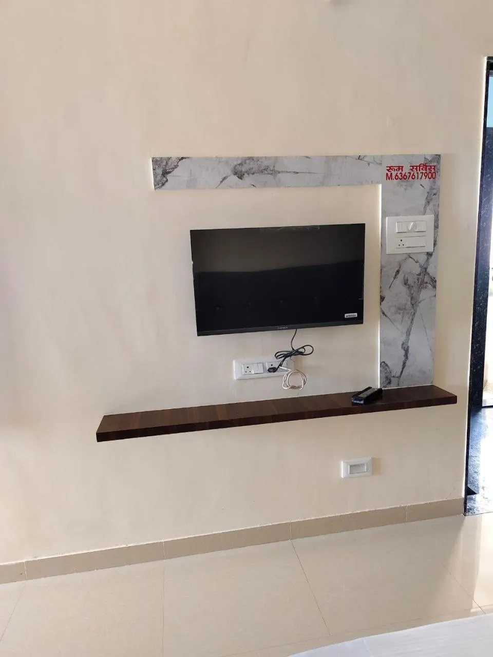 TV and multimedia in Jawai Rock Hotel