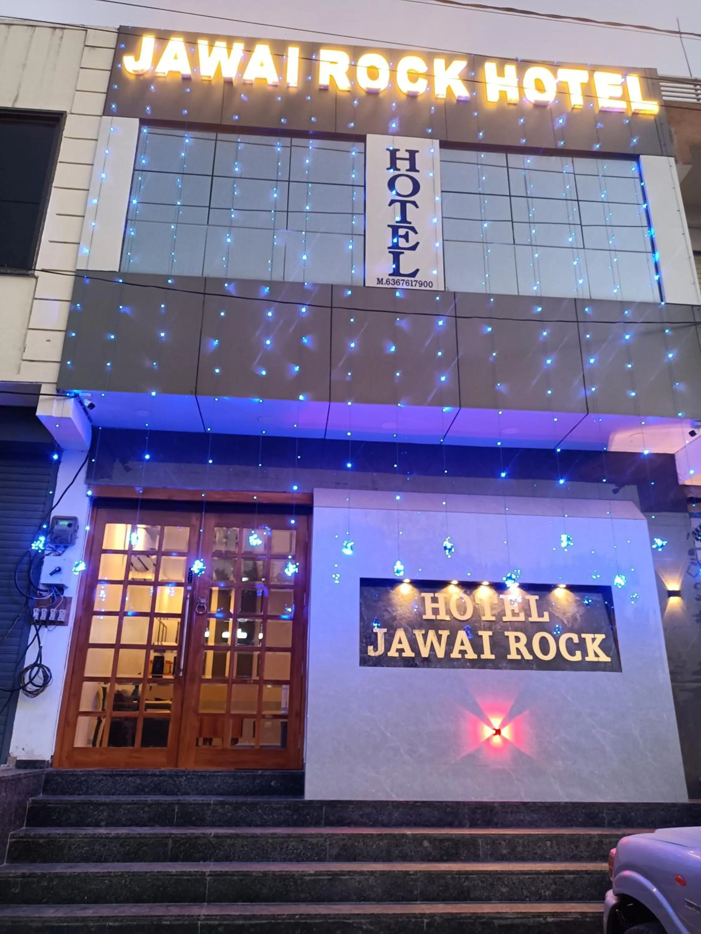 Jawai Rock Hotel