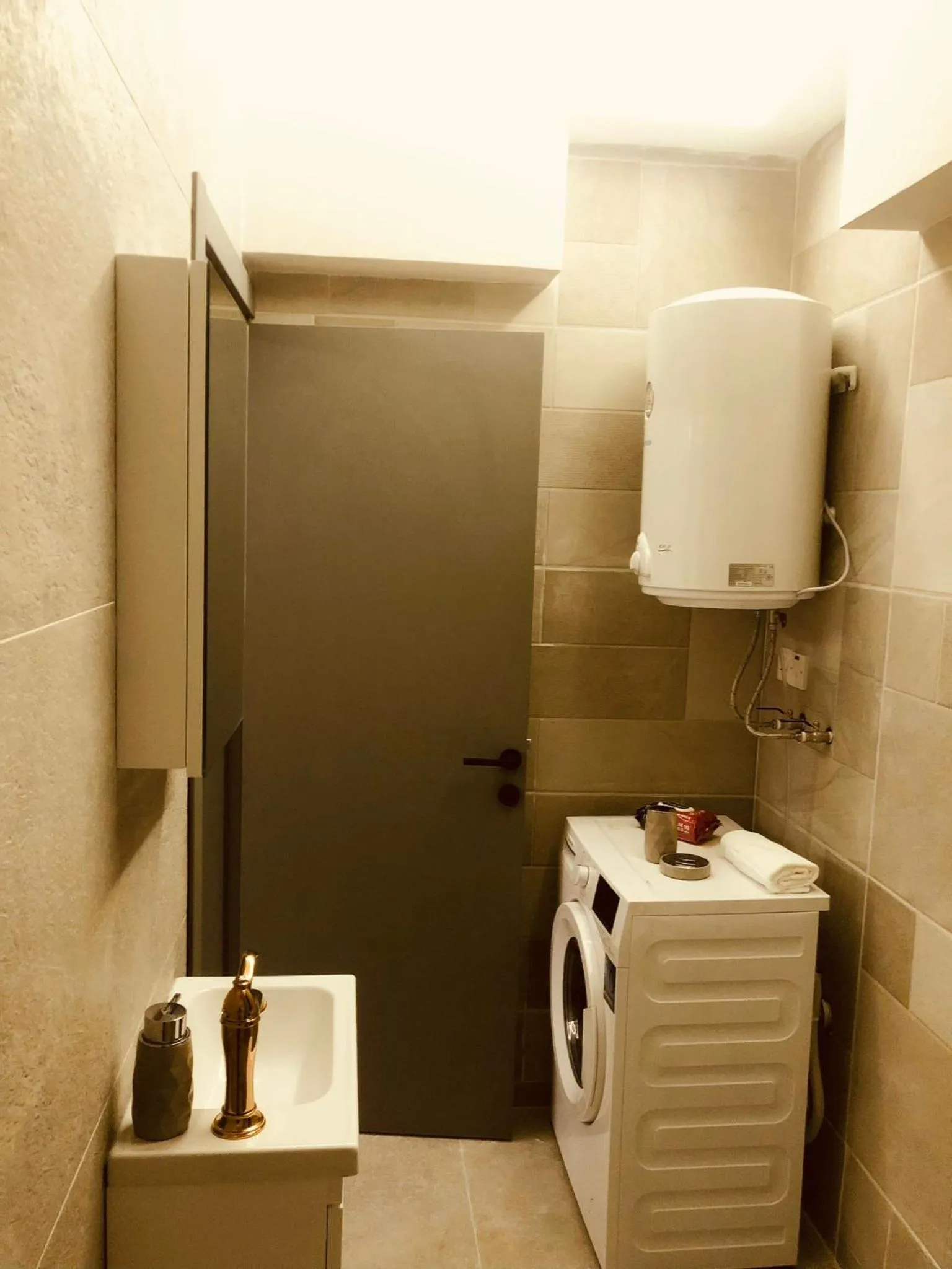 Bathroom in Bohemian Residence