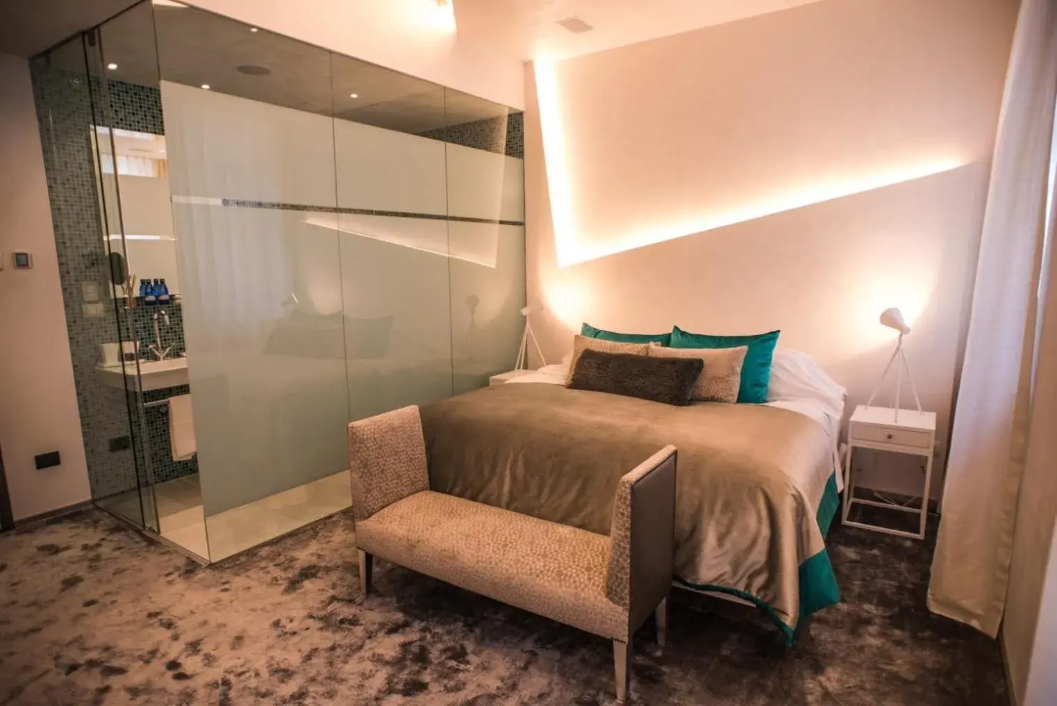 Deluxe Double or Twin Room in The Hip Hotel Santiago Deluxe Double or Twin Room in The Hip Hotel Santiago