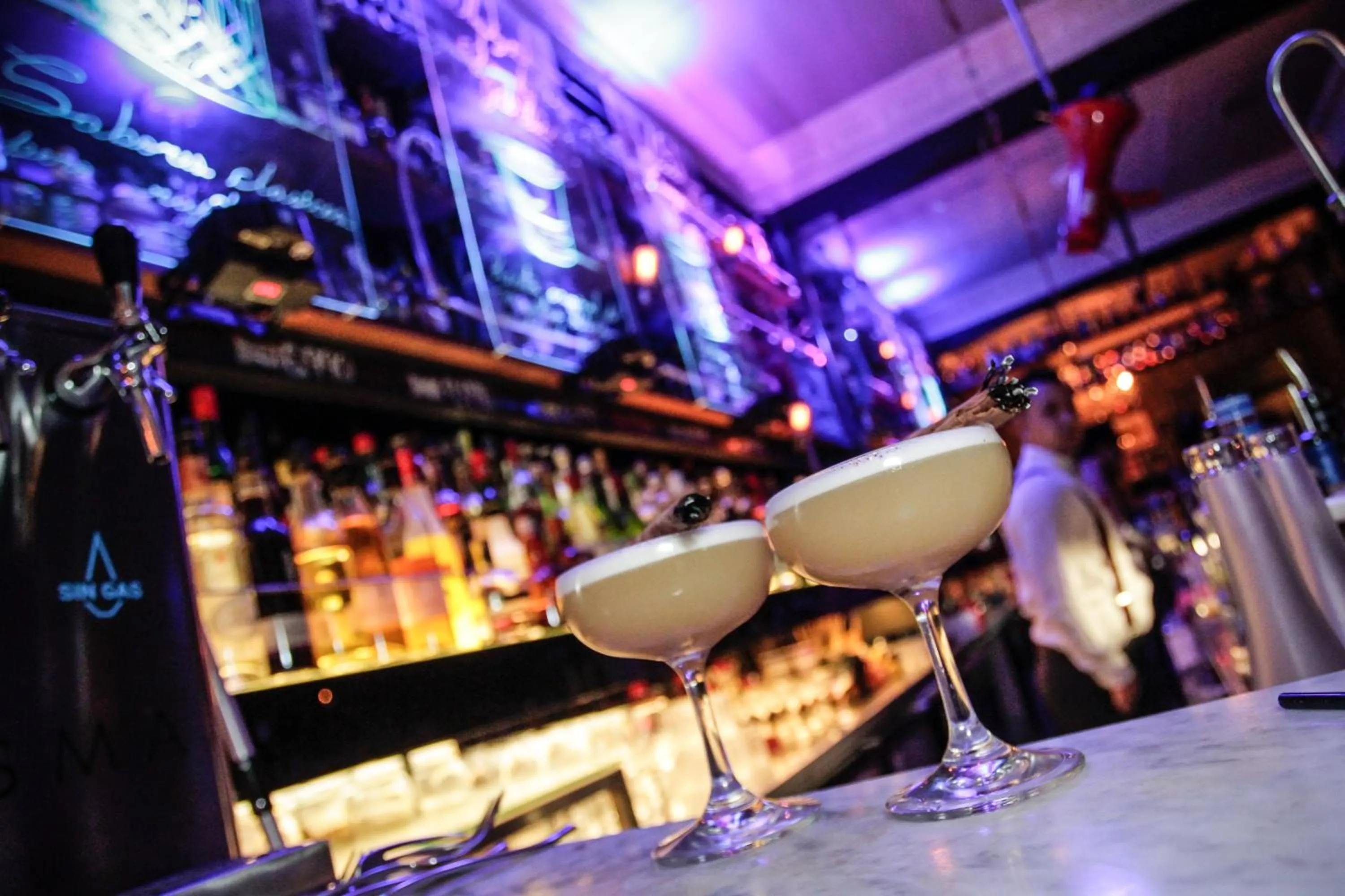 Lounge or bar in The Hip Hotel Santiago