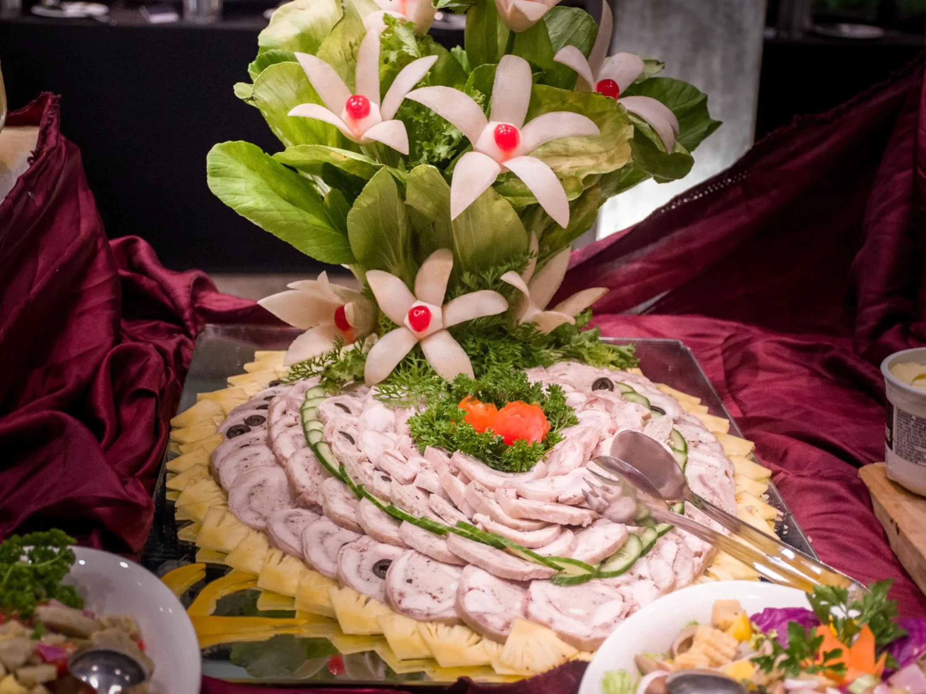 Meals in Paradise Beach Club