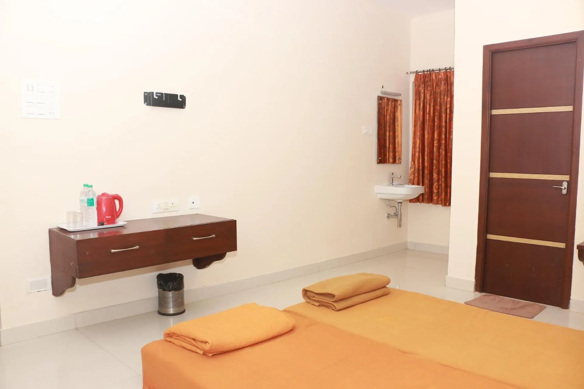 Bed in Elgozo Hotel Dreams Parasise